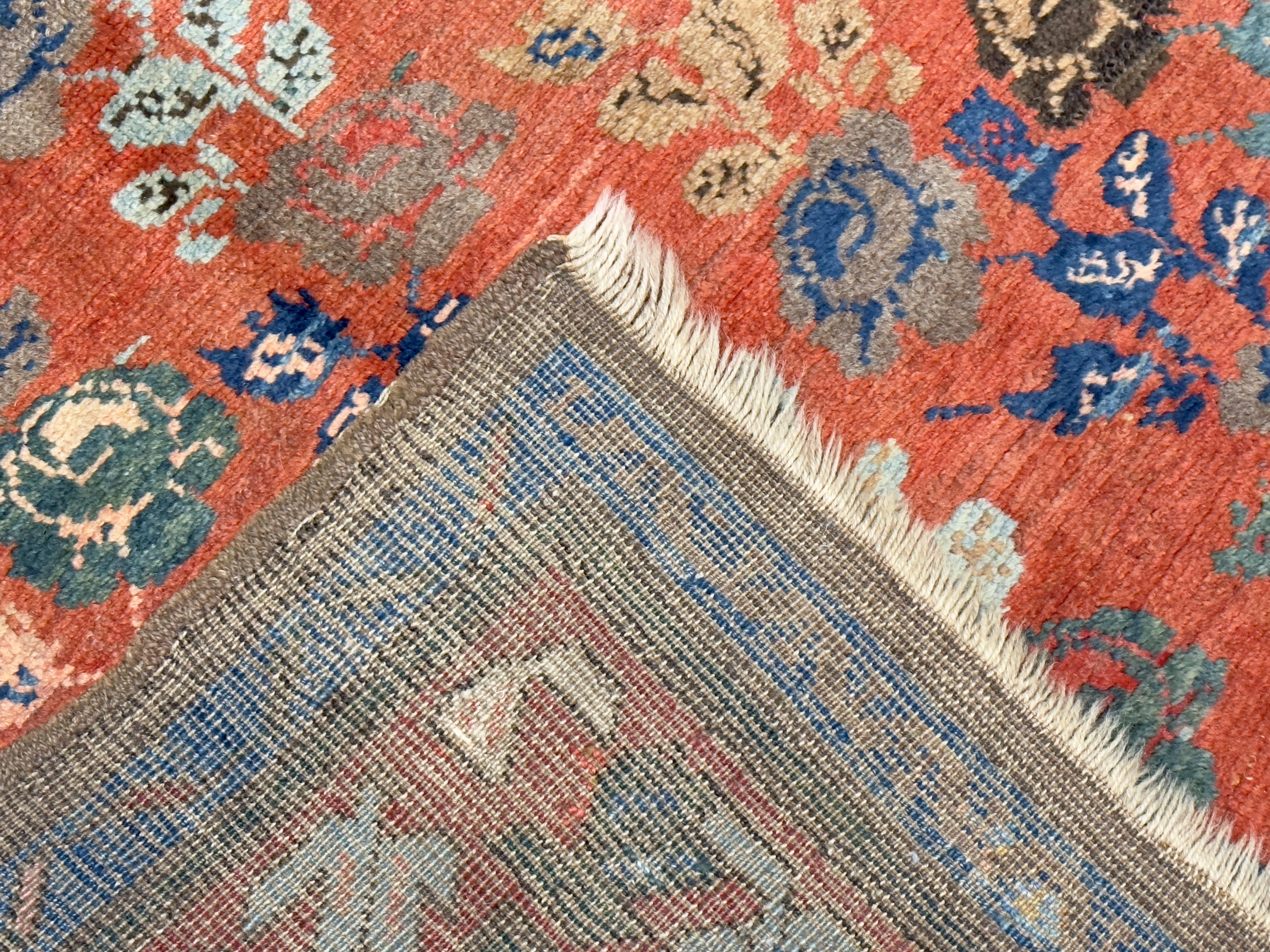 Tapis antique persan kurde tribal 3'10