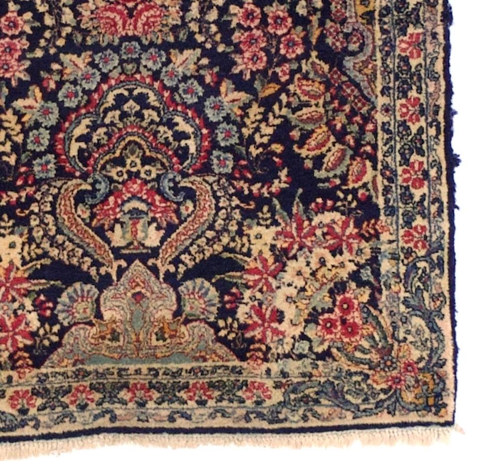 Tappeto antico persiano Lavar Kerman 1 of pair 3'0