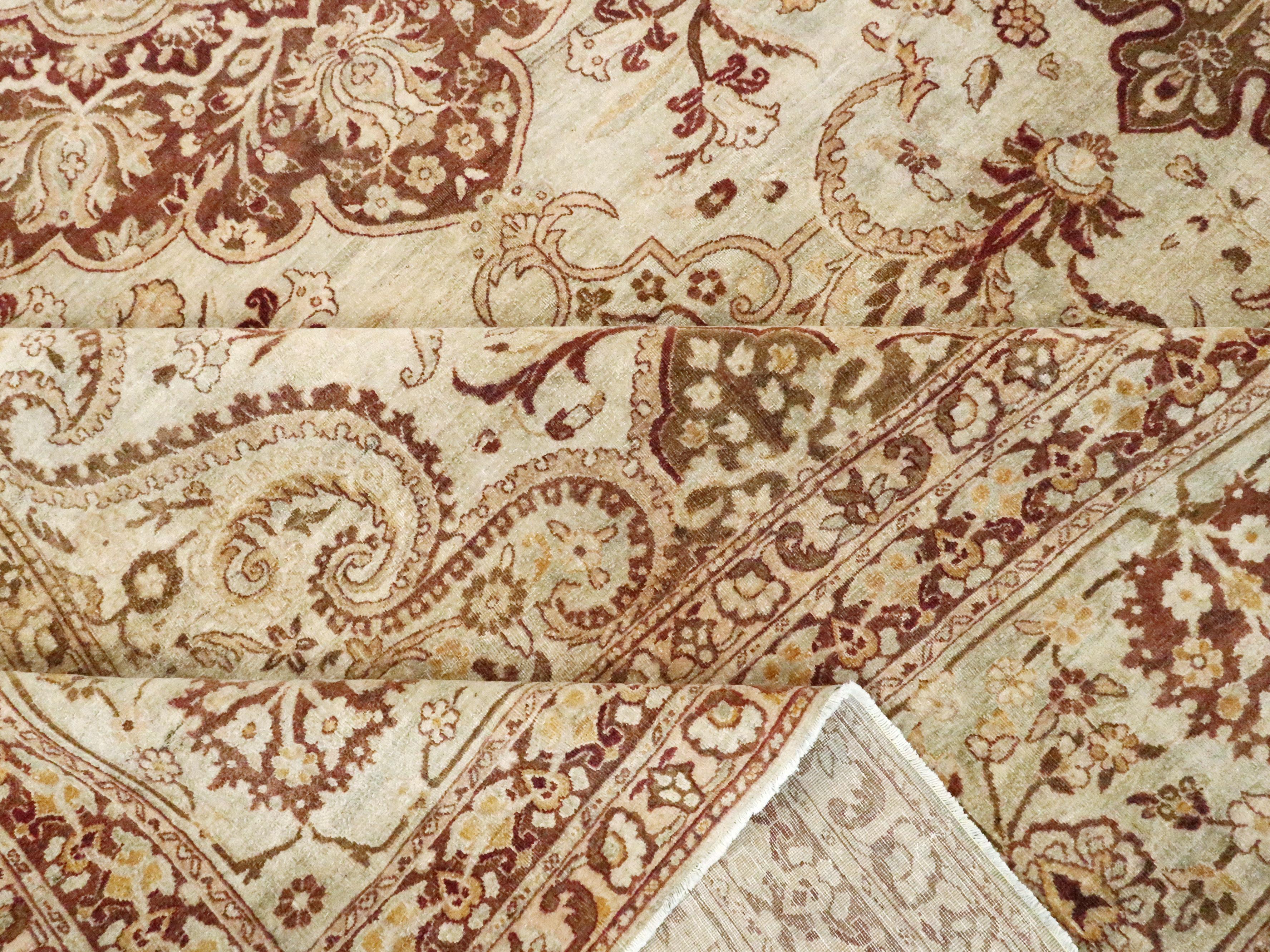 Antiker persischer Lavar-Kerman-Teppich im Angebot 6