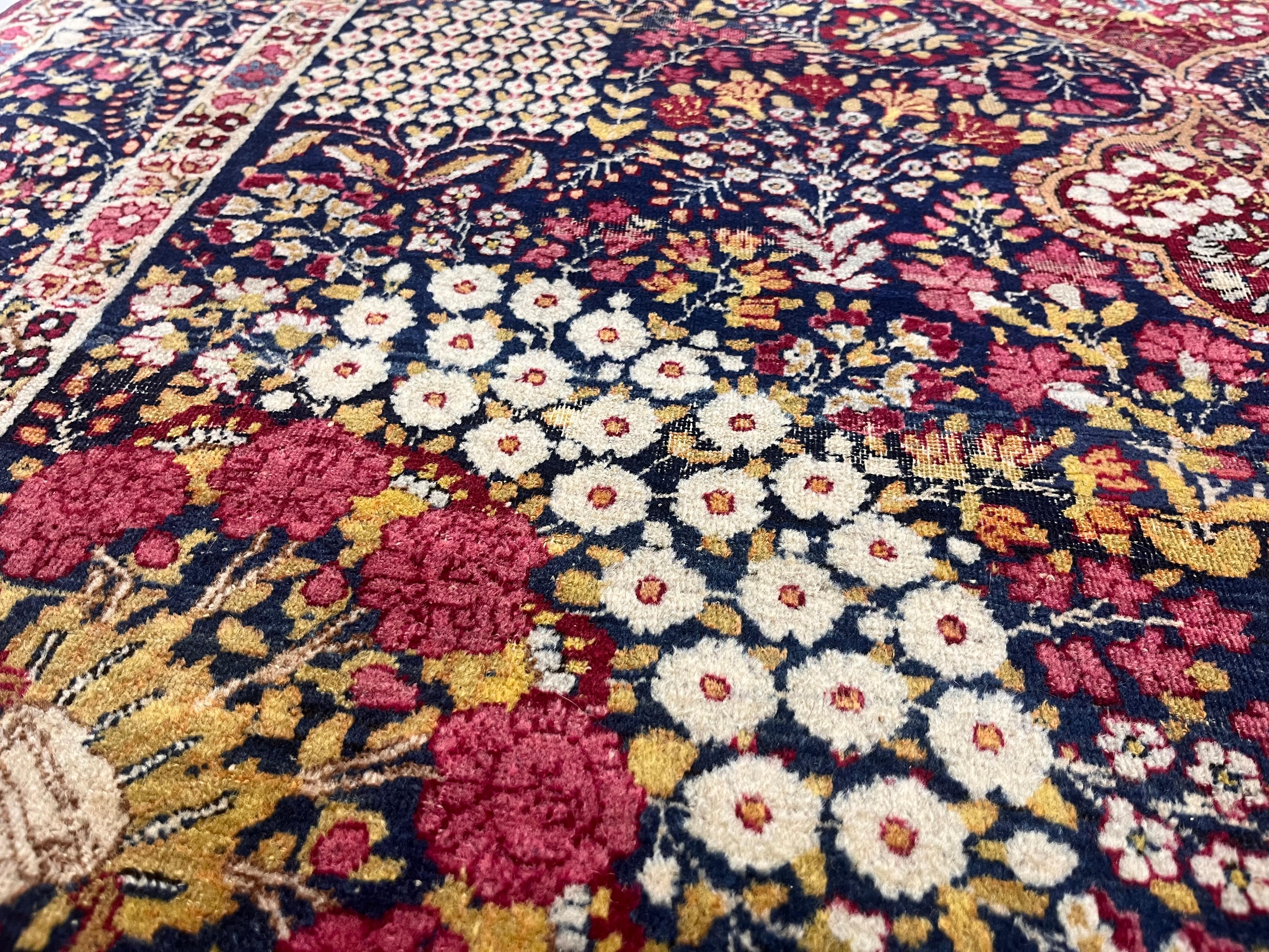 Laine Tapis ancien persan Lavar Kerman 4'6