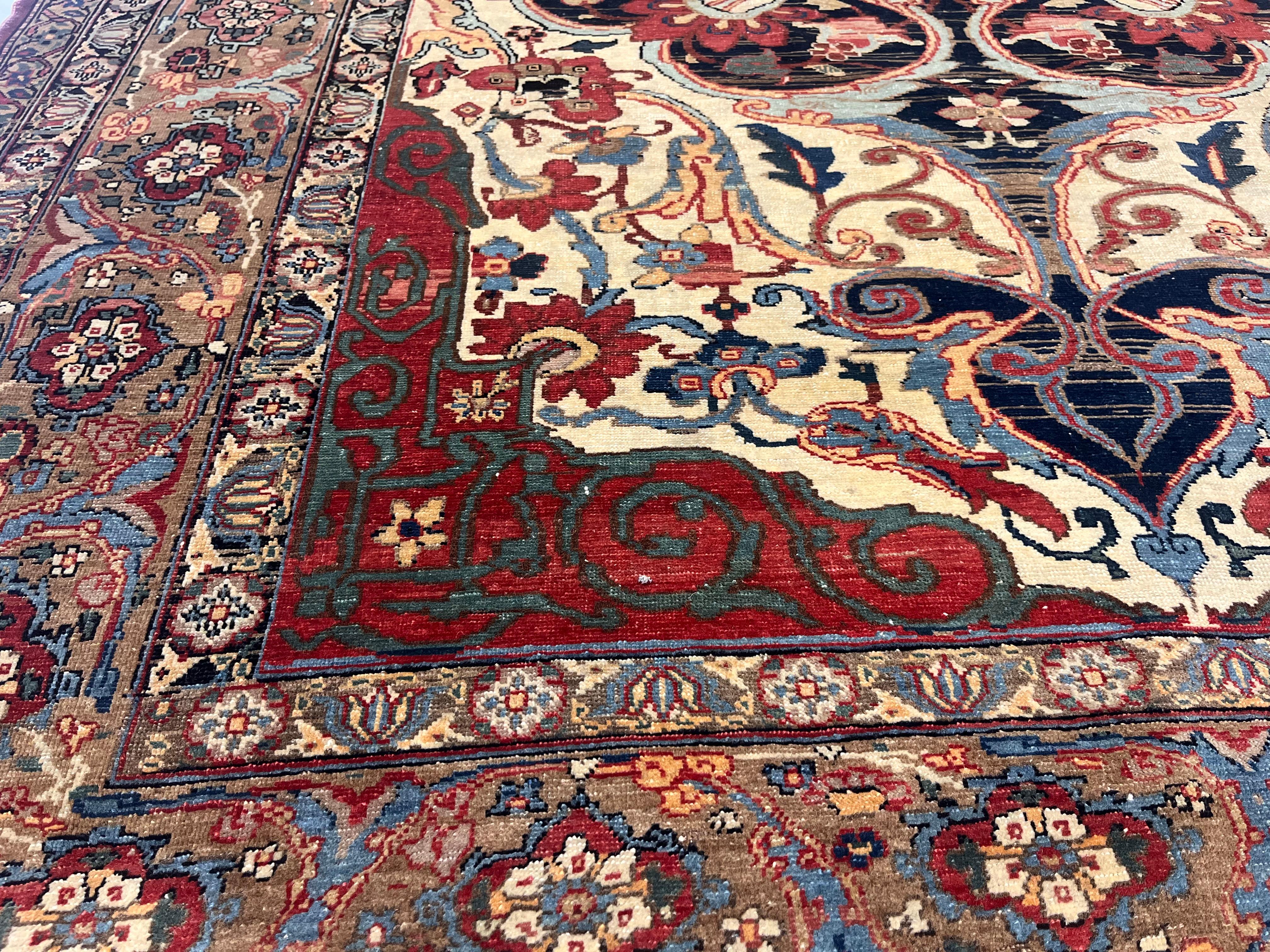 Laine Tapis ancien persan Lavar Kerman 5'5