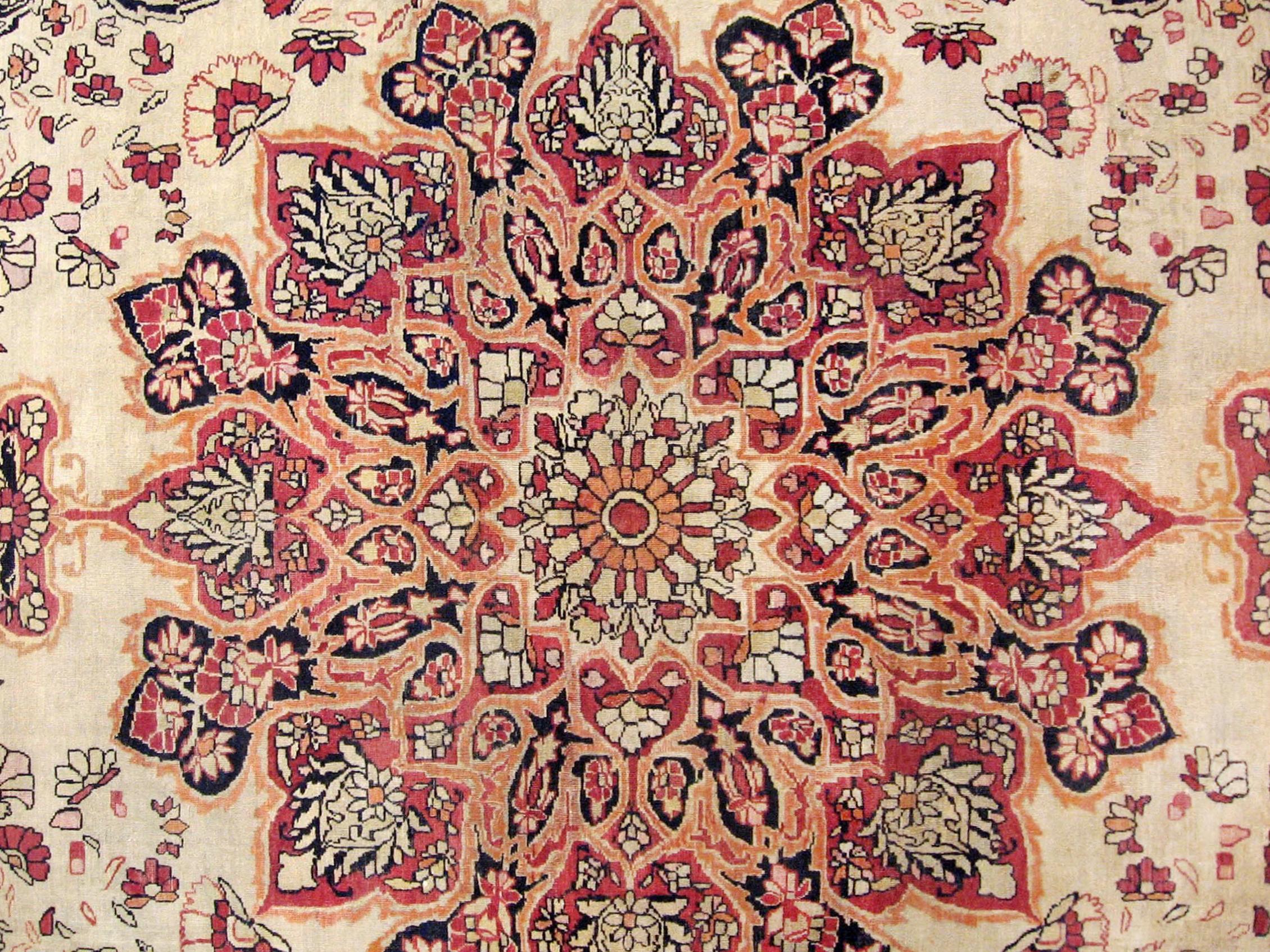 Antique Persian Lavar Oriental Carpet, in Room Size, with a Central Medallion In Good Condition For Sale In New York, NY