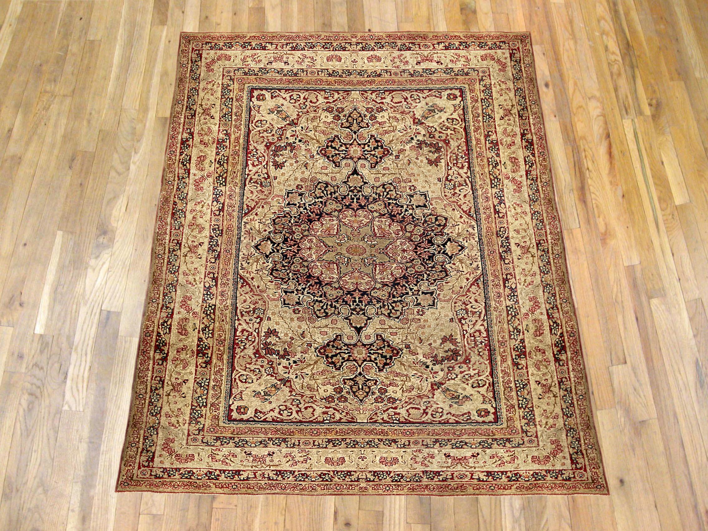 Antique Persian Lavar Oriental carpet, Small Size, circa 1890

An antique Persian Lavar oriental carpet, size: 6'8