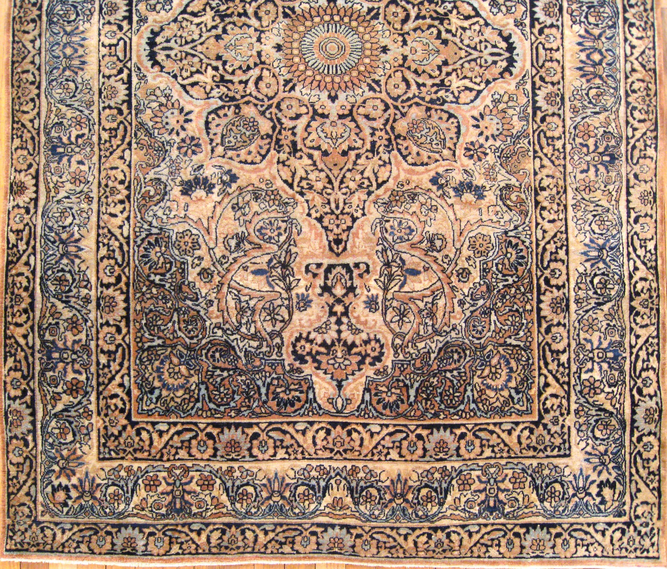 corner rug