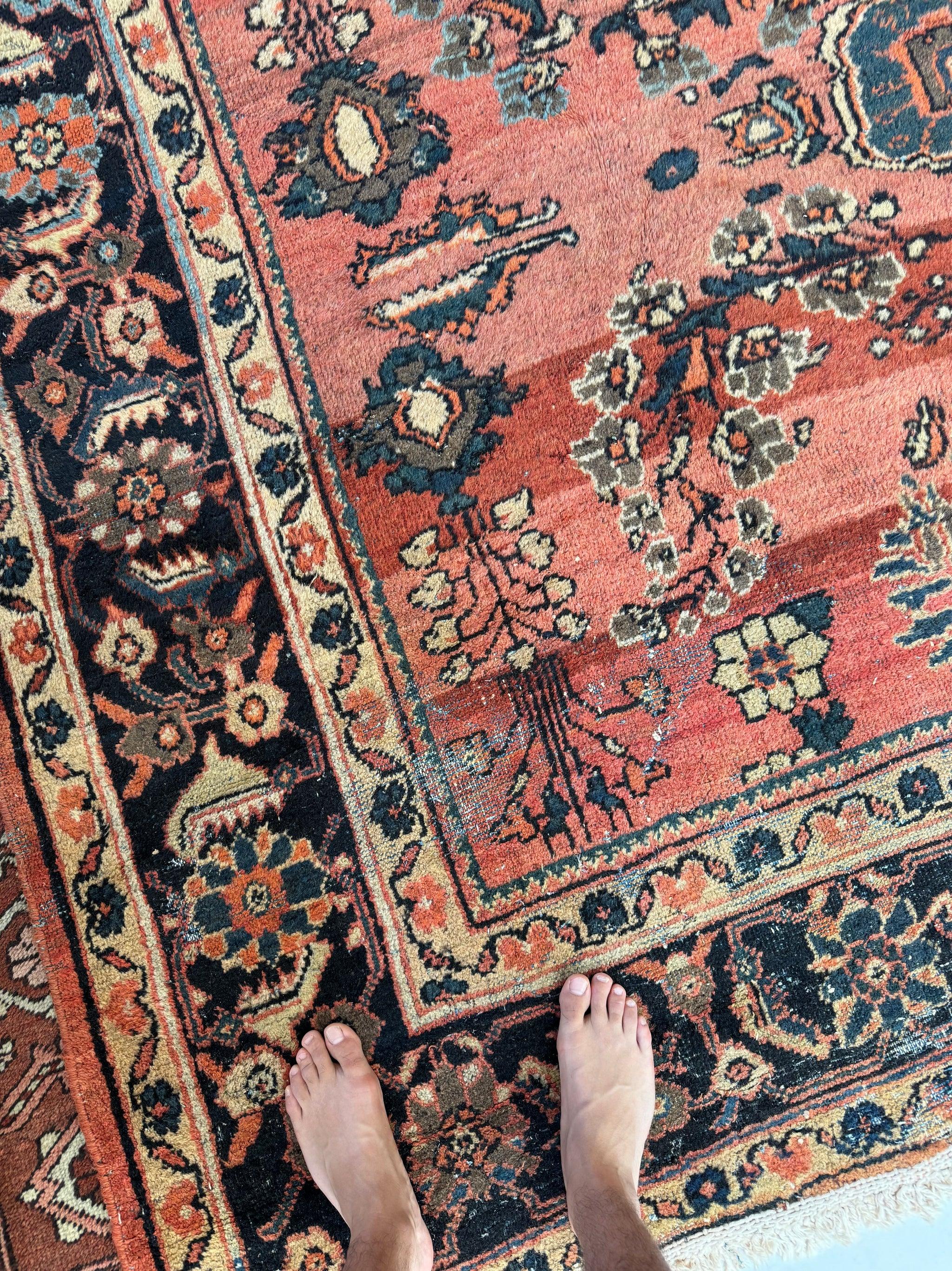 Tapis persan Lilihan Mahal ancien, vers 1930 Bon état - En vente à Milwaukee, WI