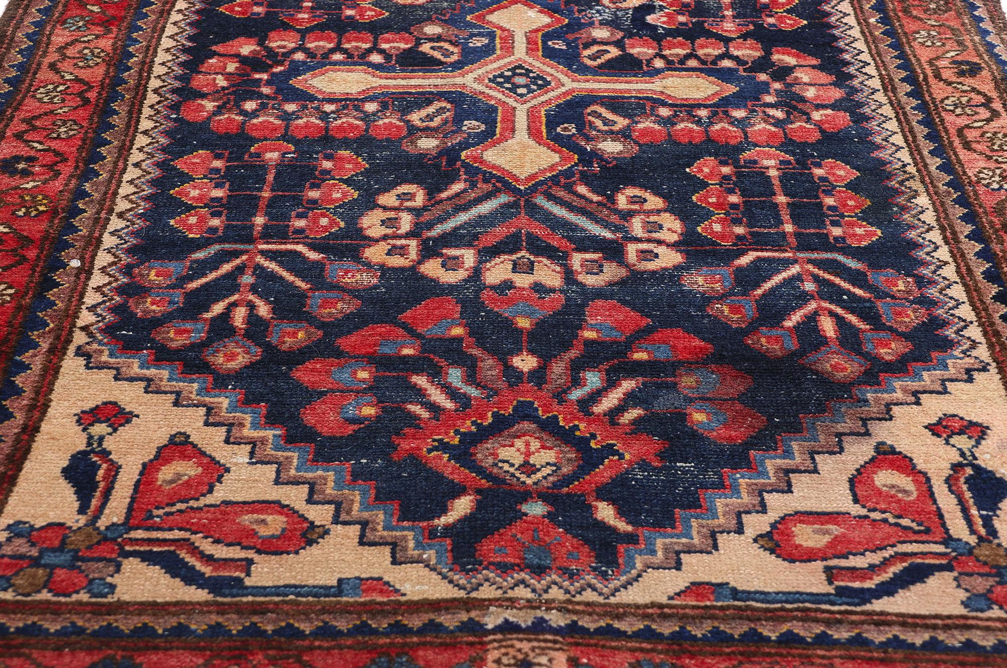 Antiker persischer Lilihan-Teppich Läufer, 03'06 x 10'08 (Handgeknüpft) im Angebot