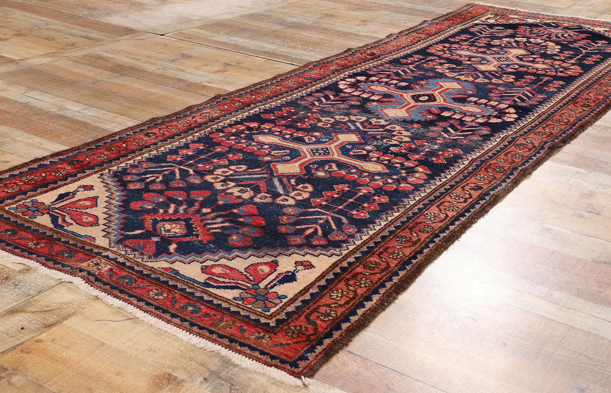 Antiker persischer Lilihan-Teppich Läufer, 03'06 x 10'08 (20. Jahrhundert) im Angebot