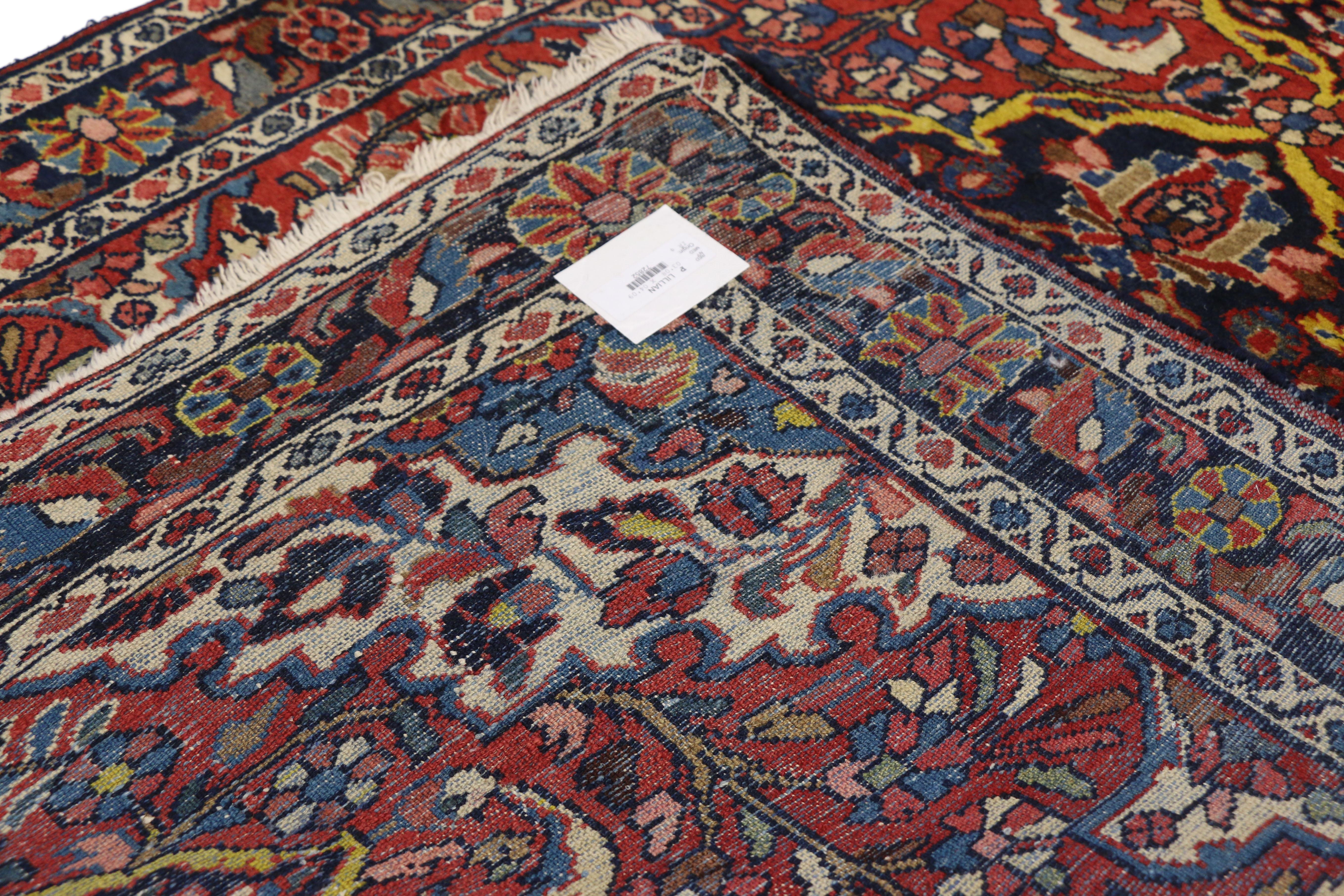 Antiker persischer Lilihan-Teppich mit zentralem Blumenstrauß-Medaillon  (Handgeknüpft) im Angebot