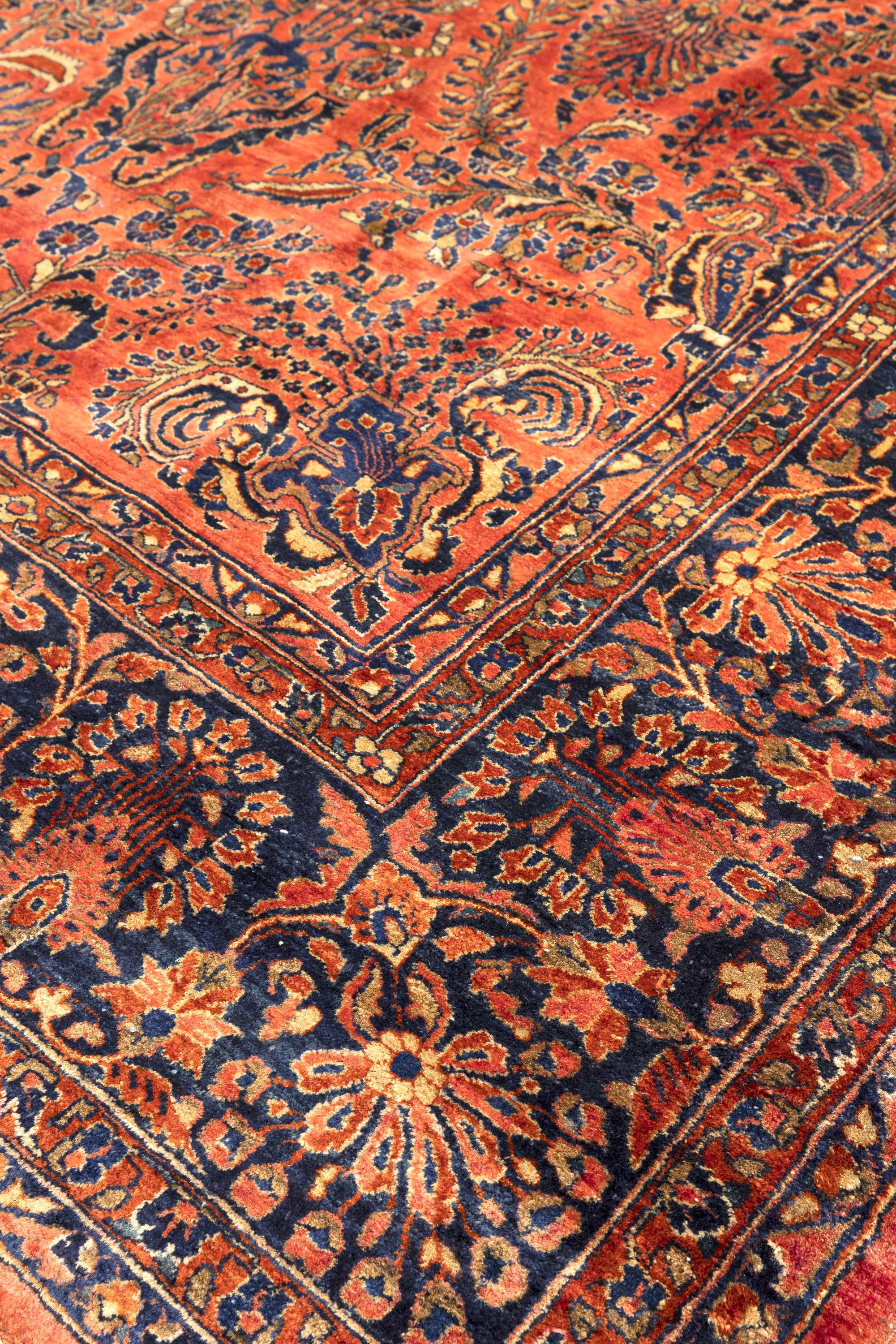 Antique Persian Lilihan Saouk Oversized Rug In Excellent Condition For Sale In Barueri, SP, BR