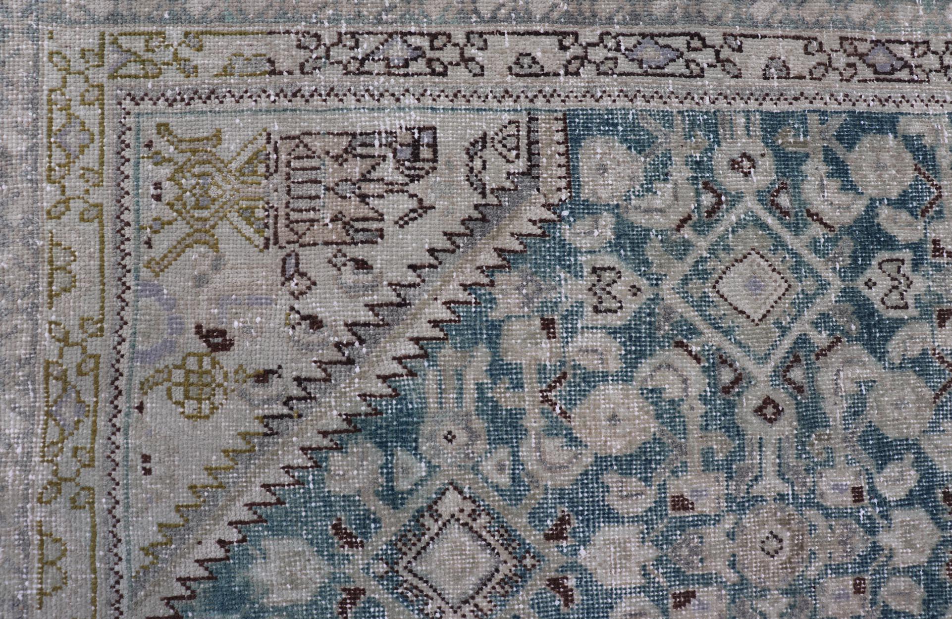Antiker persischer Mahal-Blumenmotiv im All-Over-Design 5'0 x 10'2 (Persisch) im Angebot