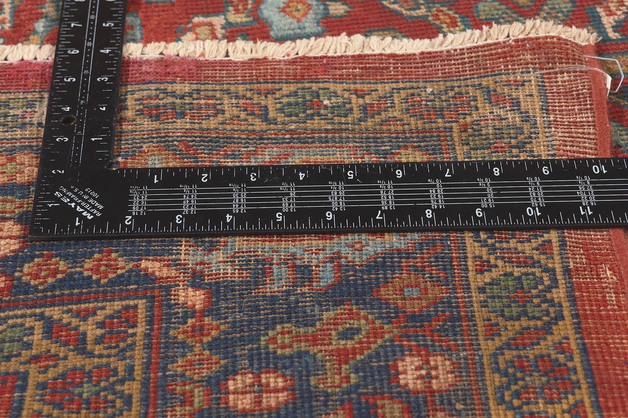 Antique-Worn Persian Mahal Rug, Relaxed Refinement Meets Rustic Sensibility In Distressed Condition For Sale In Dallas, TX