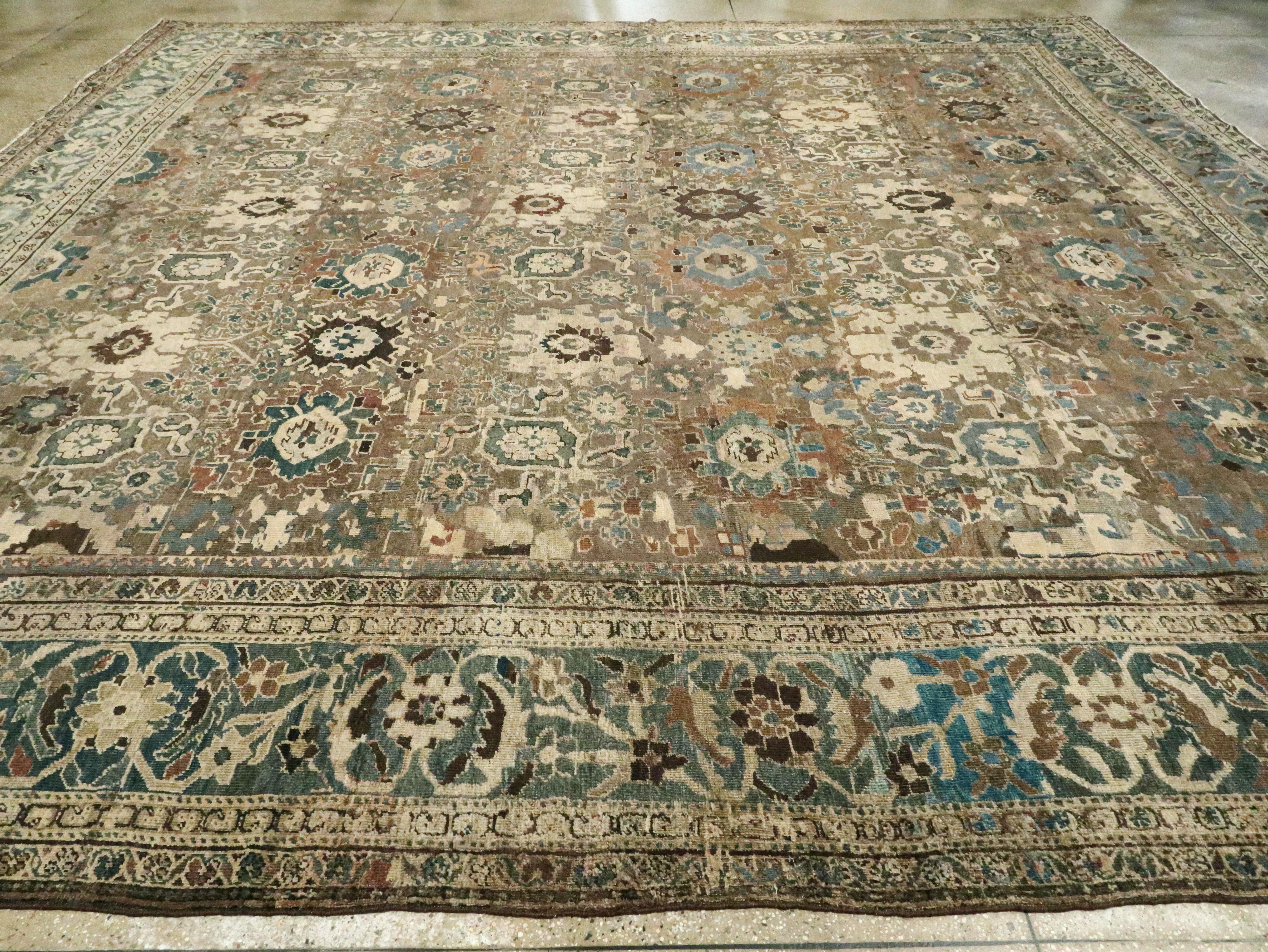 Antique Persian Mahal Carpet 3