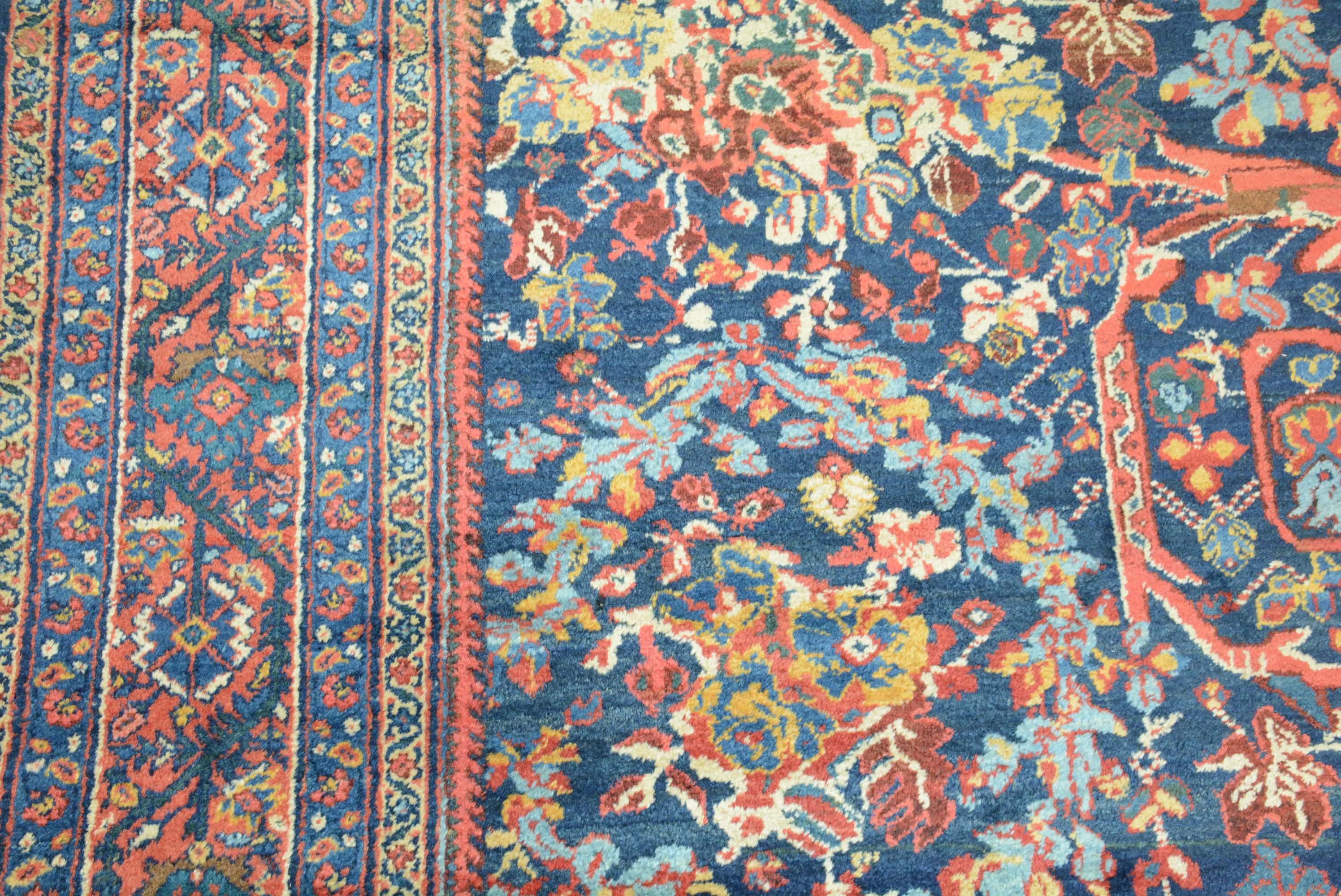 Antiker persischer Mahal-Teppich im Angebot 3
