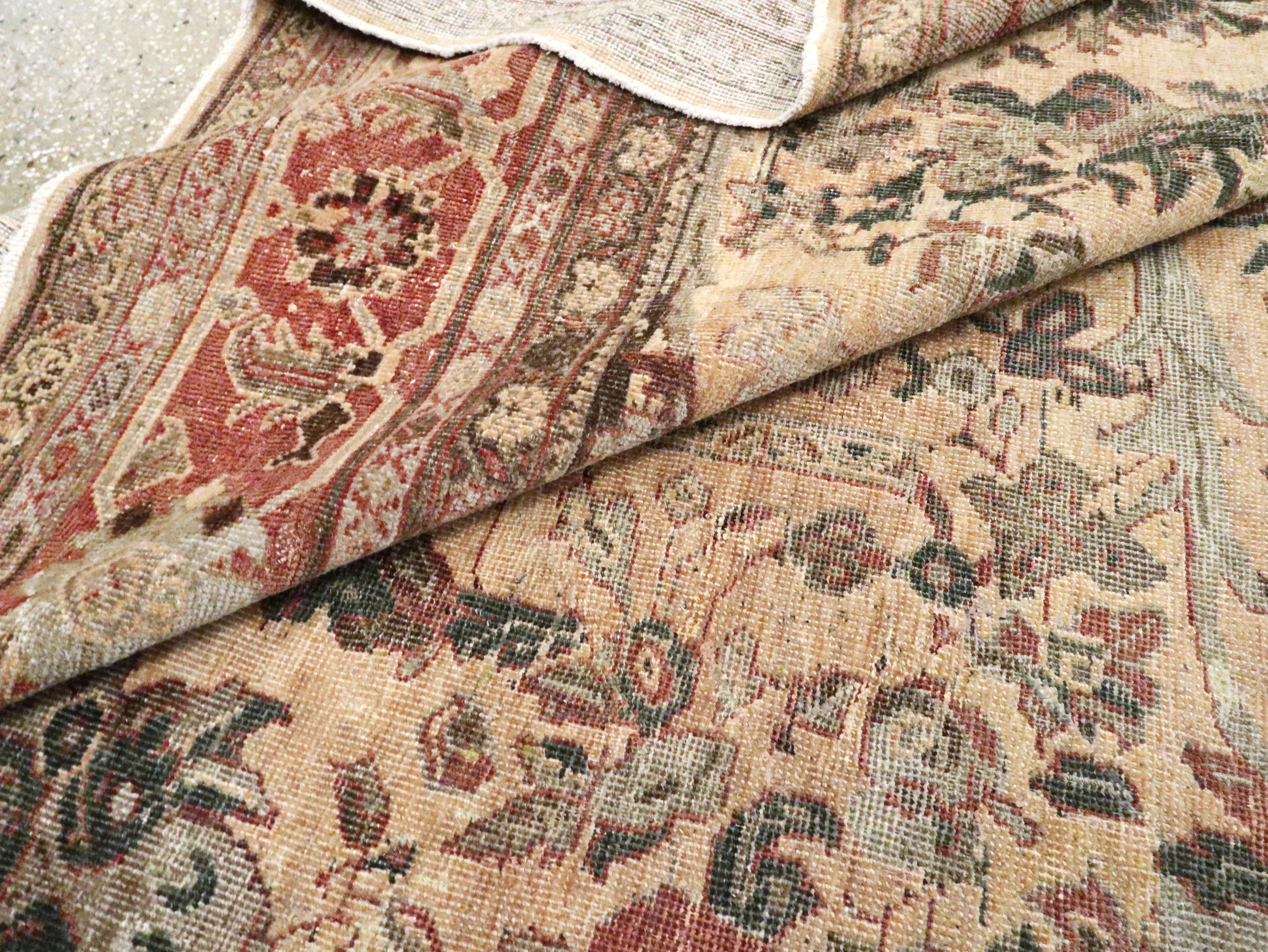 Antique Persian Mahal Carpet For Sale 7