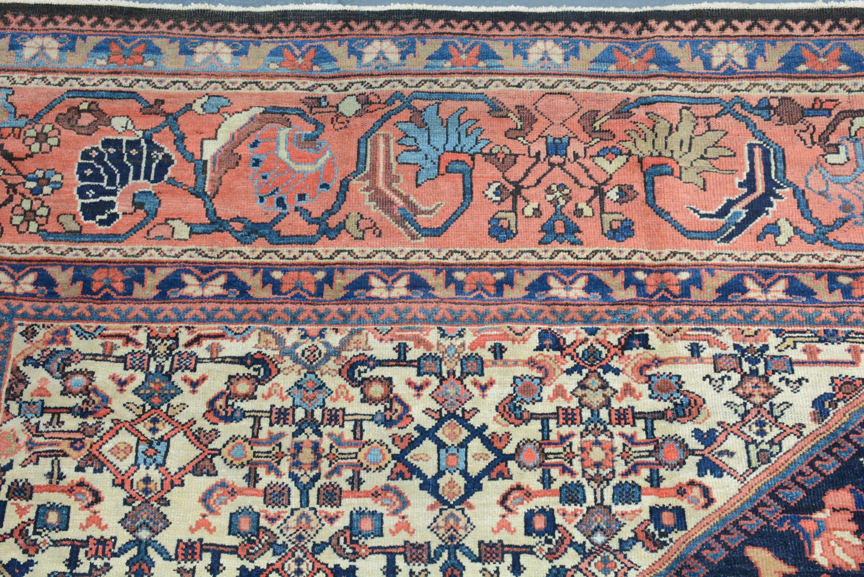 Antiker persischer Mahal-Teppich im Angebot 8