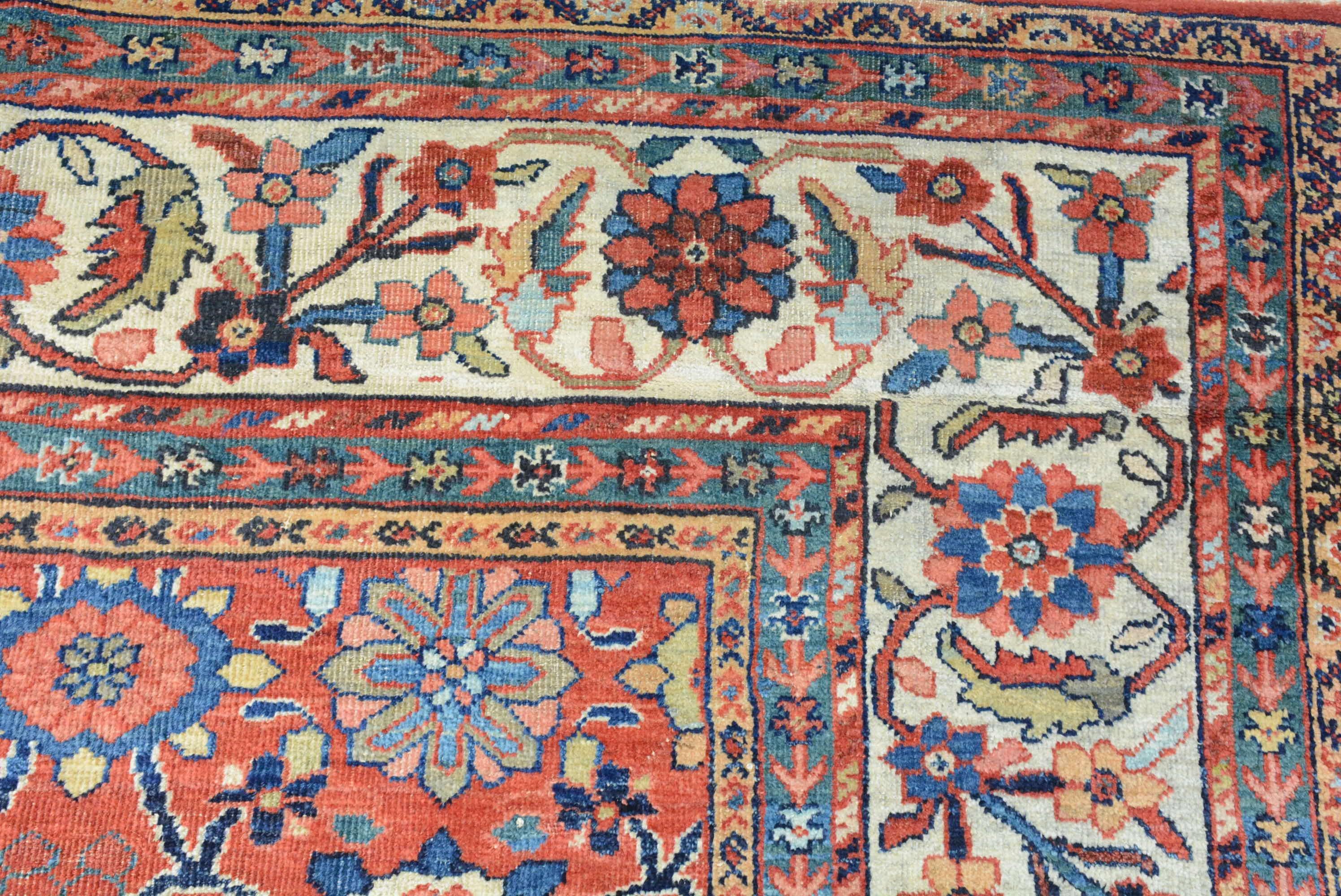 Antiker persischer Mahal-Teppich  (Persisch) im Angebot