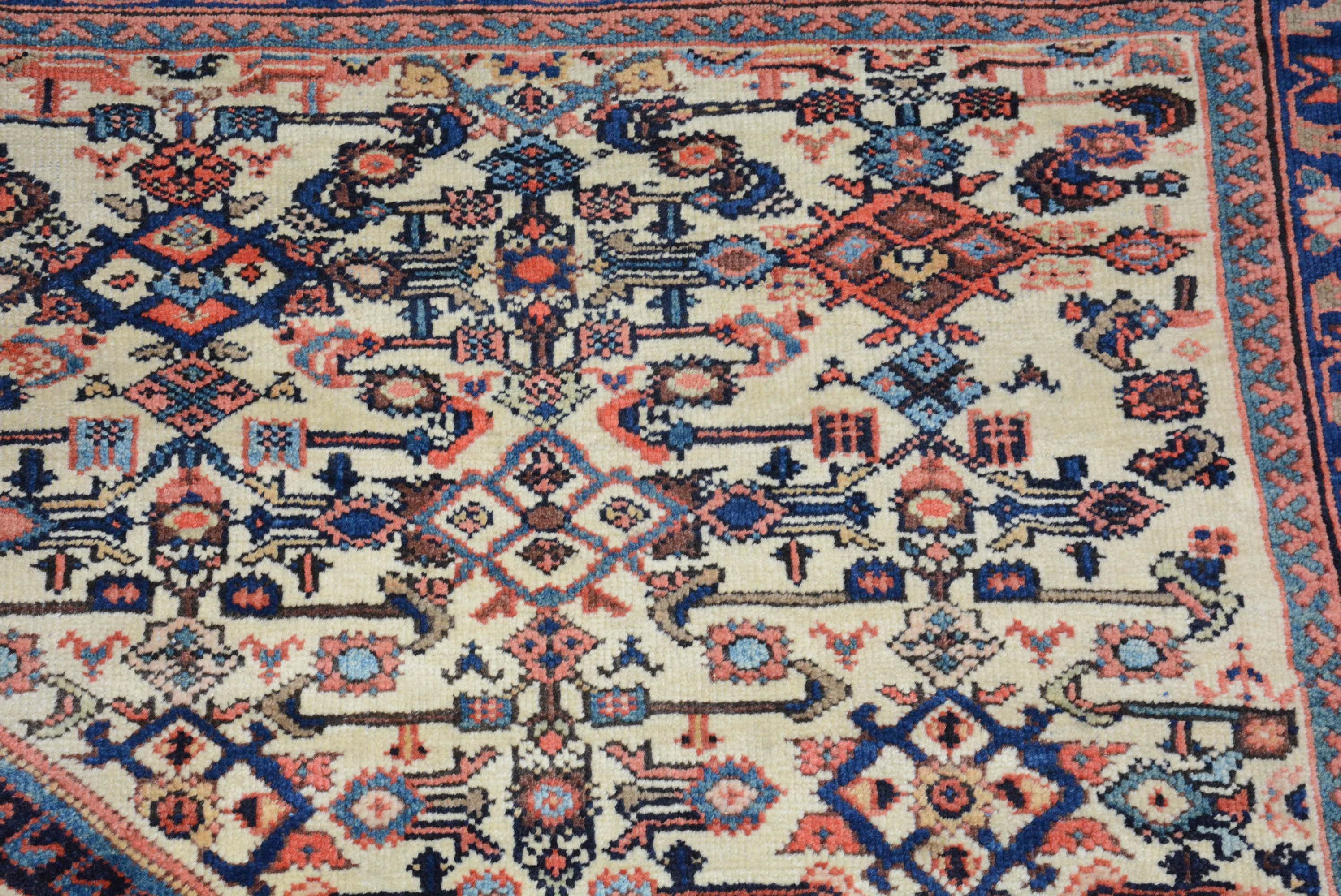 Antiker persischer Mahal-Teppich (Gewebt) im Angebot