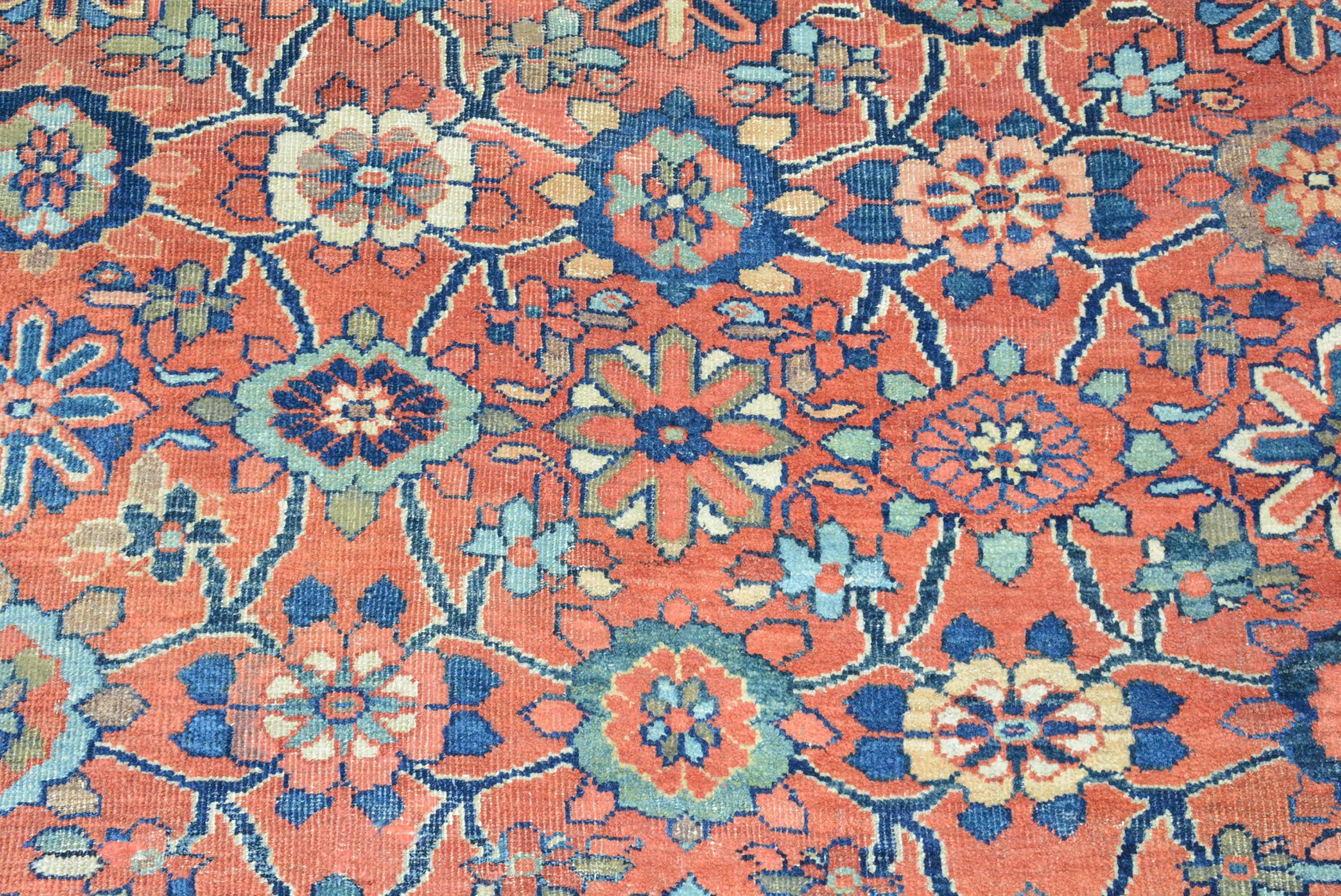 Antiker persischer Mahal-Teppich  im Zustand „Gut“ im Angebot in Closter, NJ