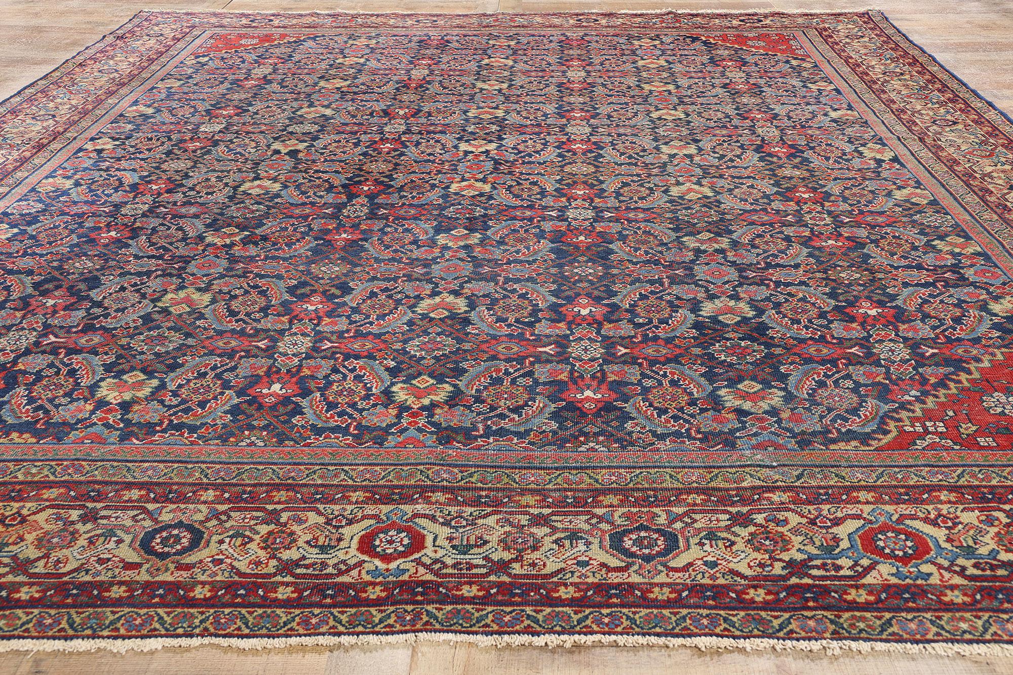 Laine Tapis persan ancien de style traditionnel en vente