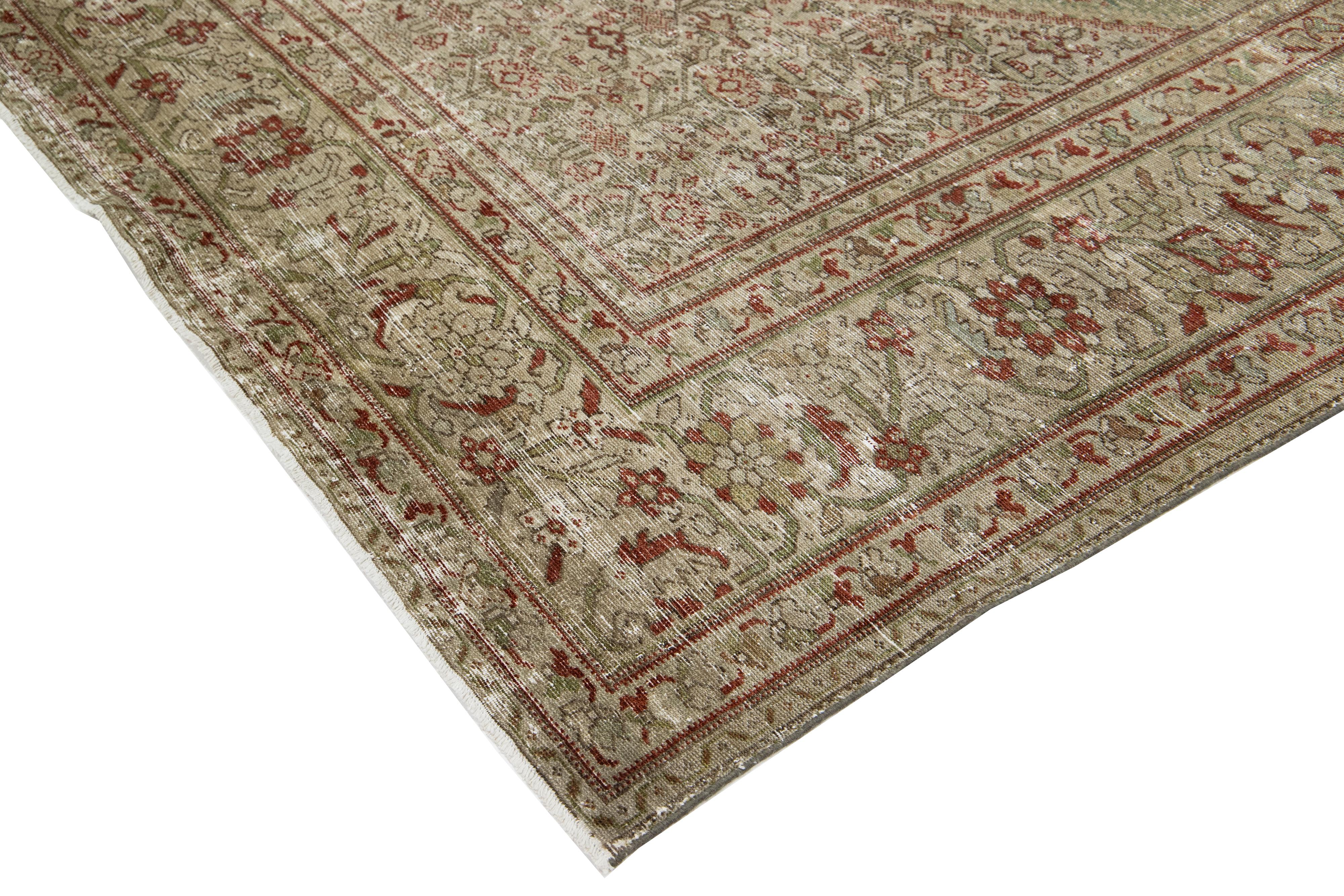 Ancien tapis persan Mahal surdimensionné en laine bleu avec motif sur toute sa surface en vente 3