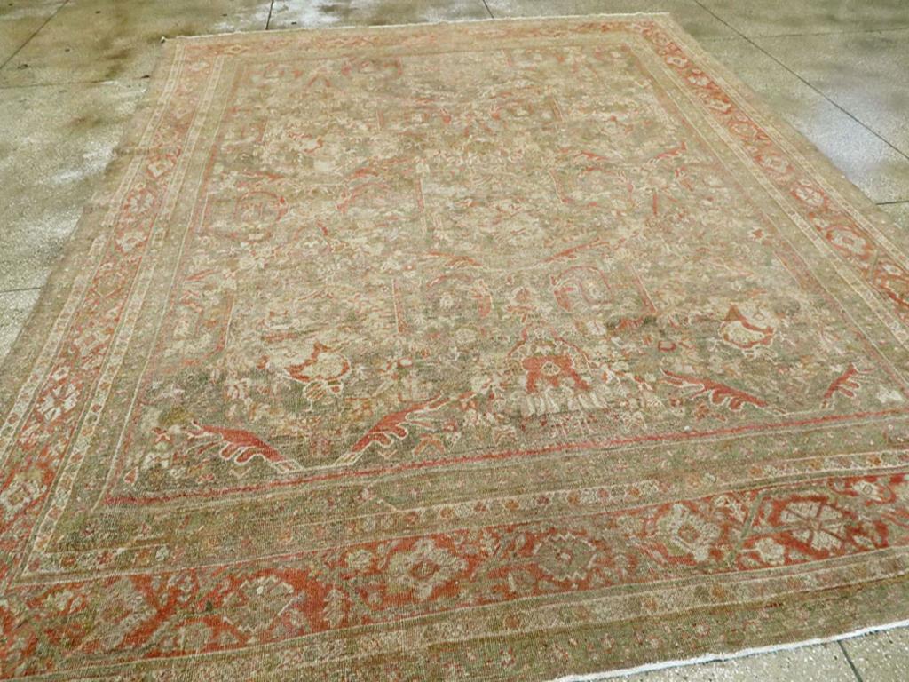 Dieser exquisite persische Mahal-Teppich aus dem frühen 20. Jahrhundert mit den Maßen 10' 4