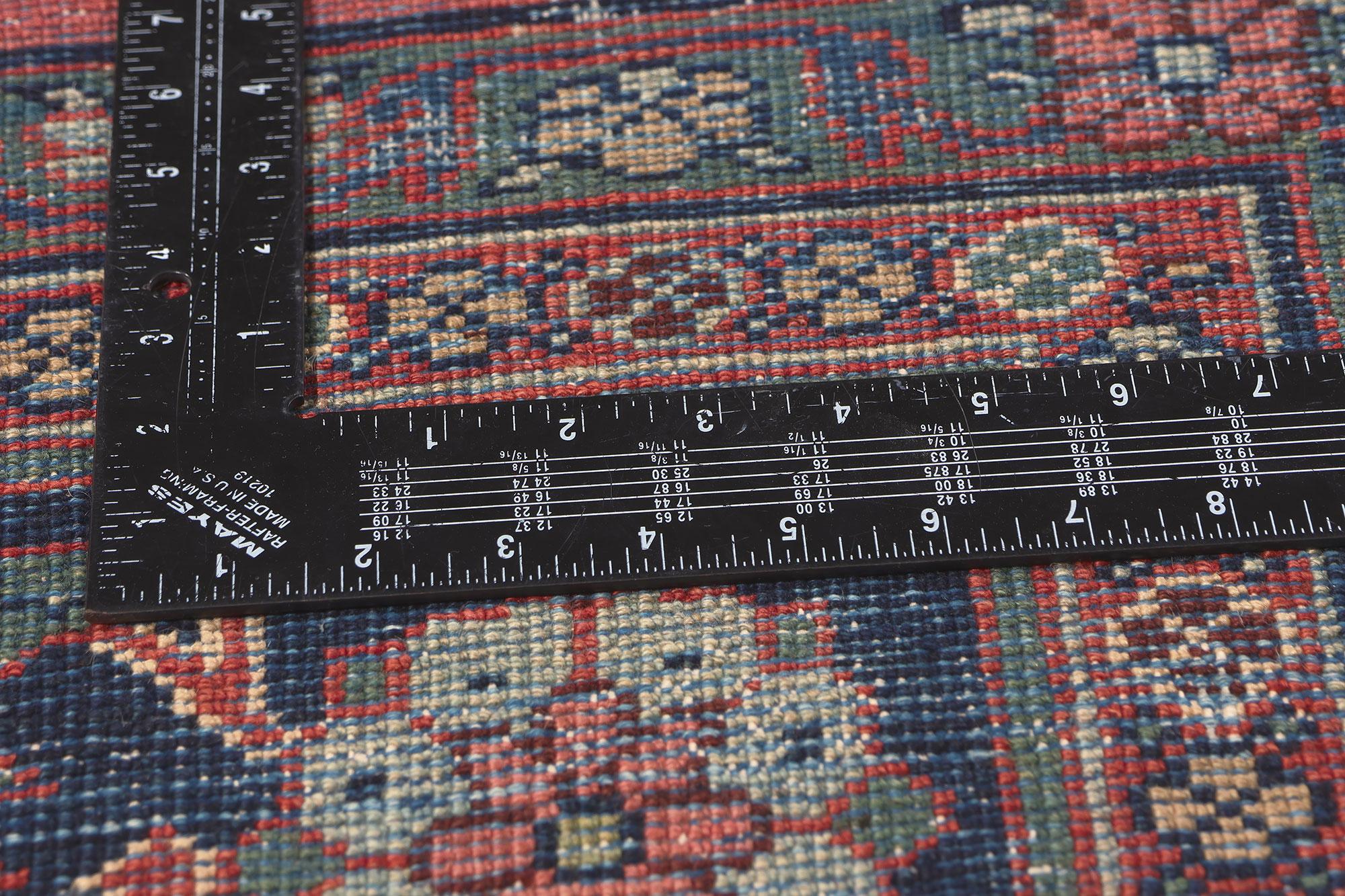 Tapis persan ancien Mahal, 10'09 x 18'09 Bon état - En vente à Dallas, TX