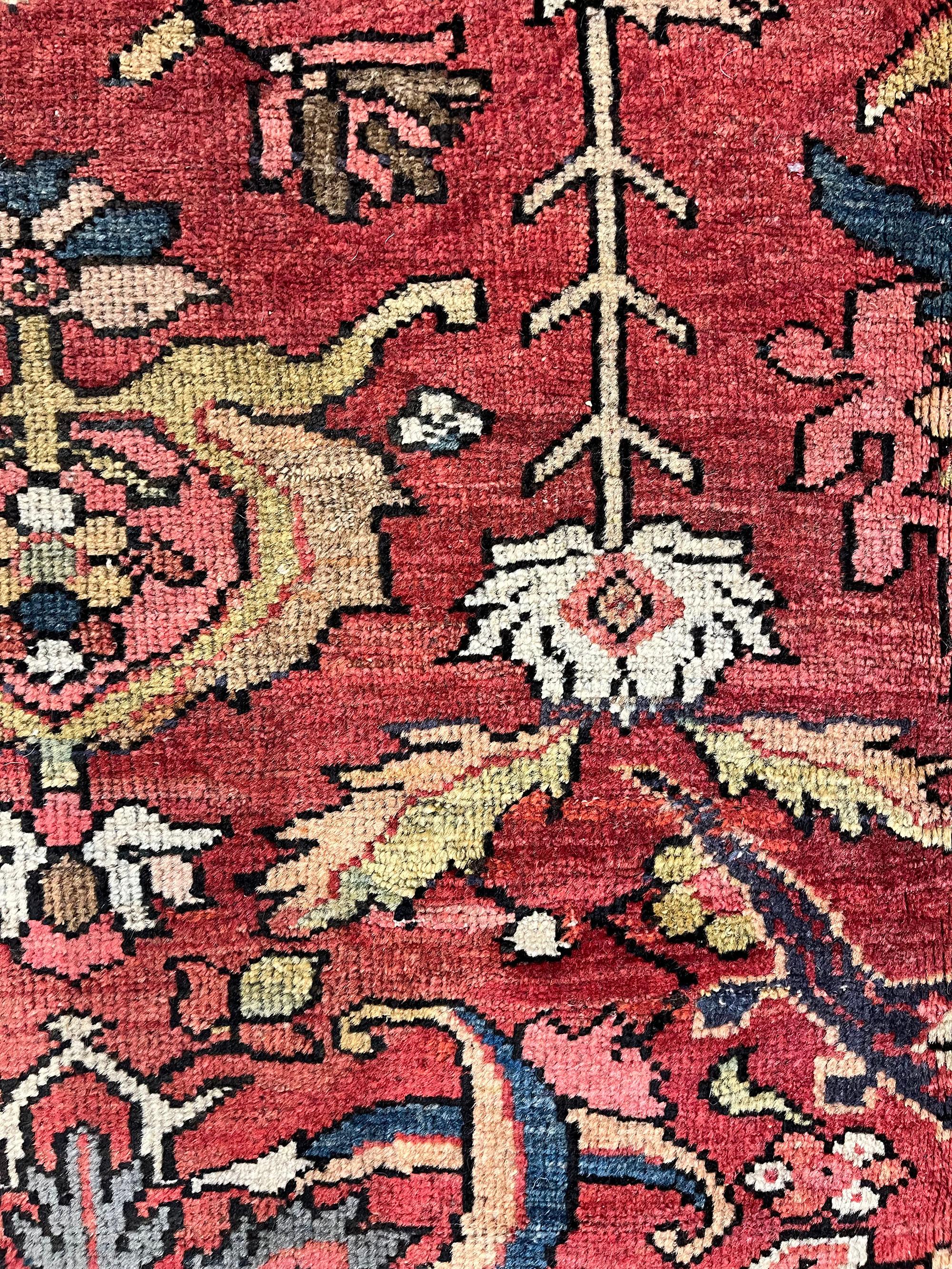 Antique Persian Mahal Rug, 9'2 x 12'8 In Good Condition For Sale In New York, NY