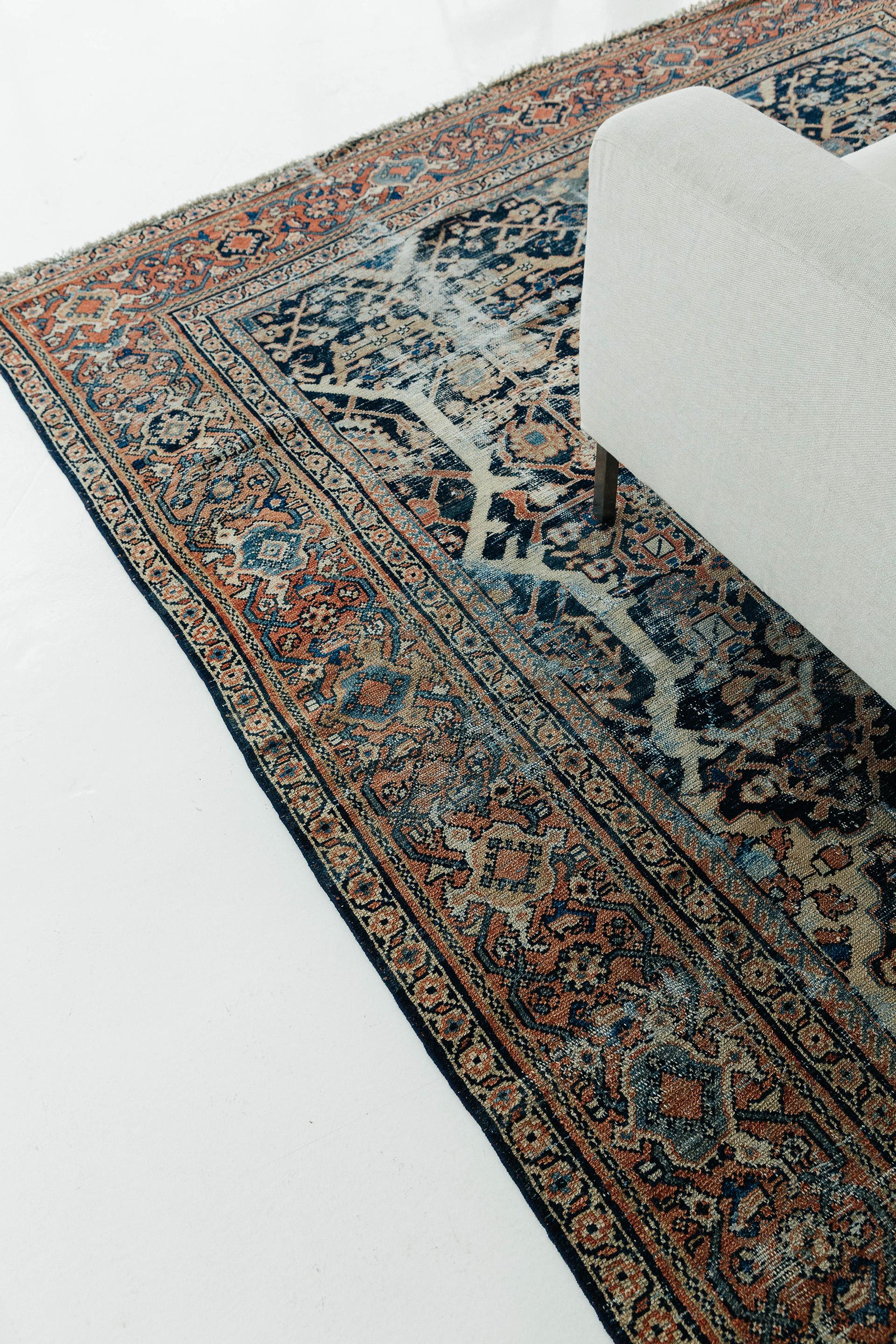 Antique Persian Mahal Rug In Distressed Condition For Sale In WEST HOLLYWOOD, CA