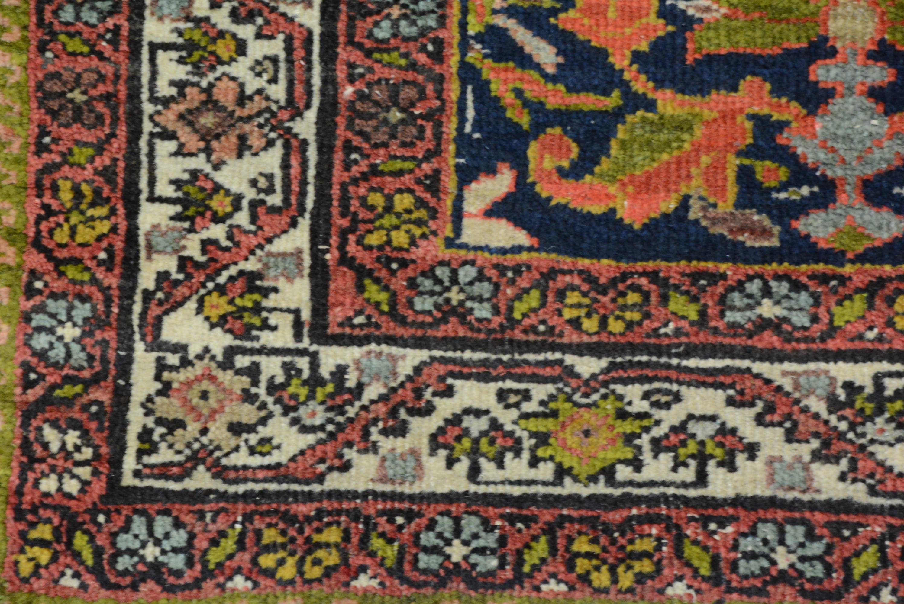 Antiker persischer Mahal-Teppich (20. Jahrhundert) im Angebot