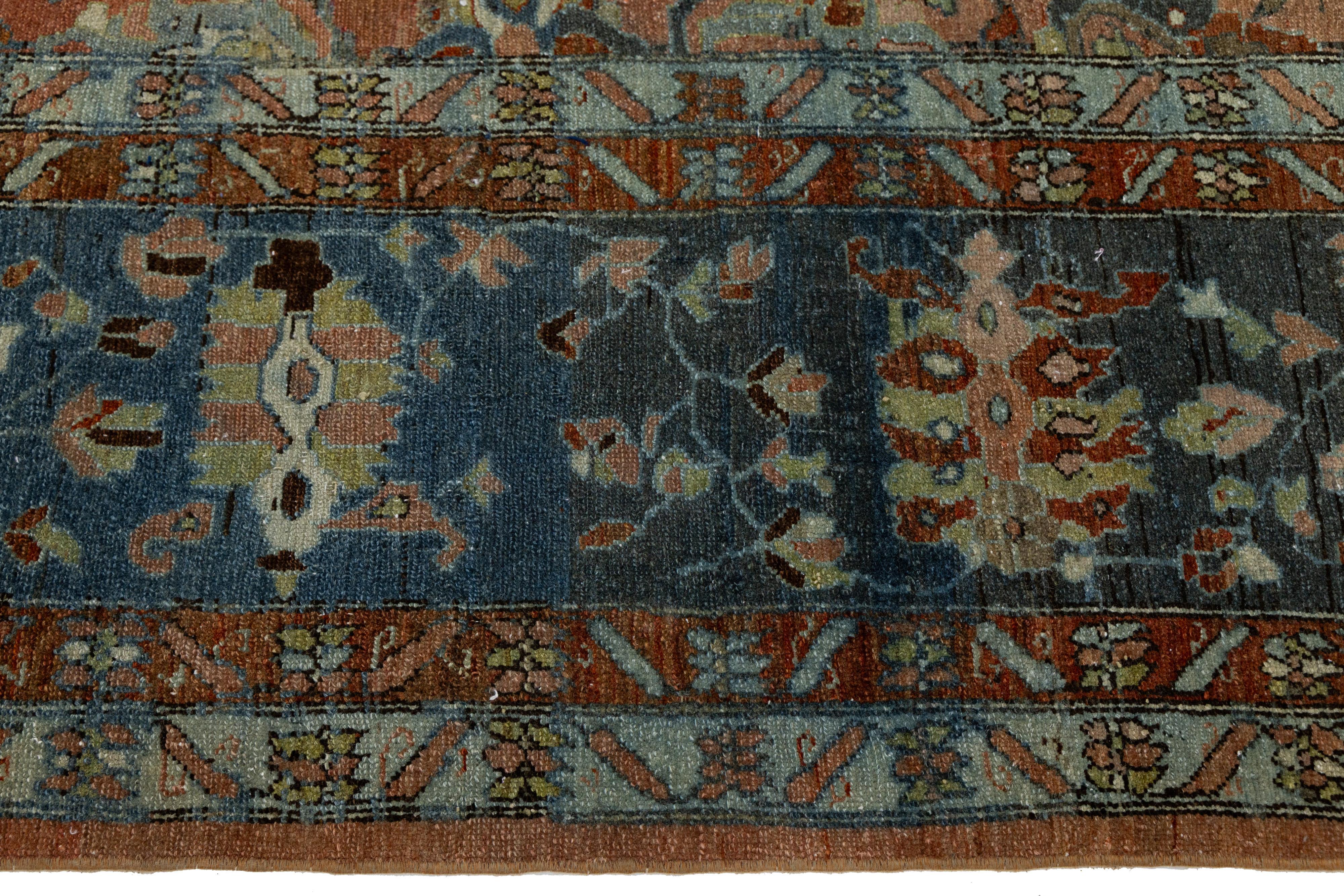 20ième siècle Antique Persian Mahal Rug in Red Hand-Knotted Wool, 20th Century en vente