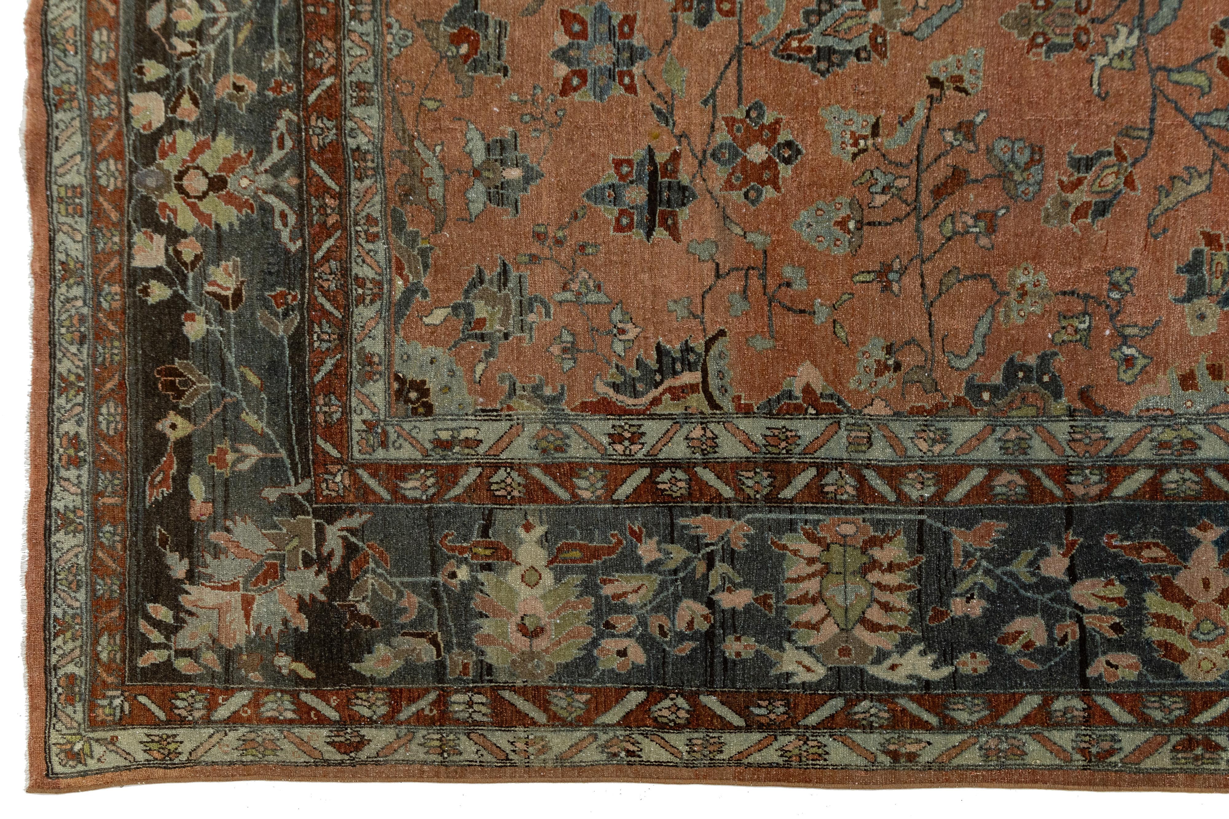 Antique Persian Mahal Rug in Red Hand-Knotted Wool, 20th Century en vente 1