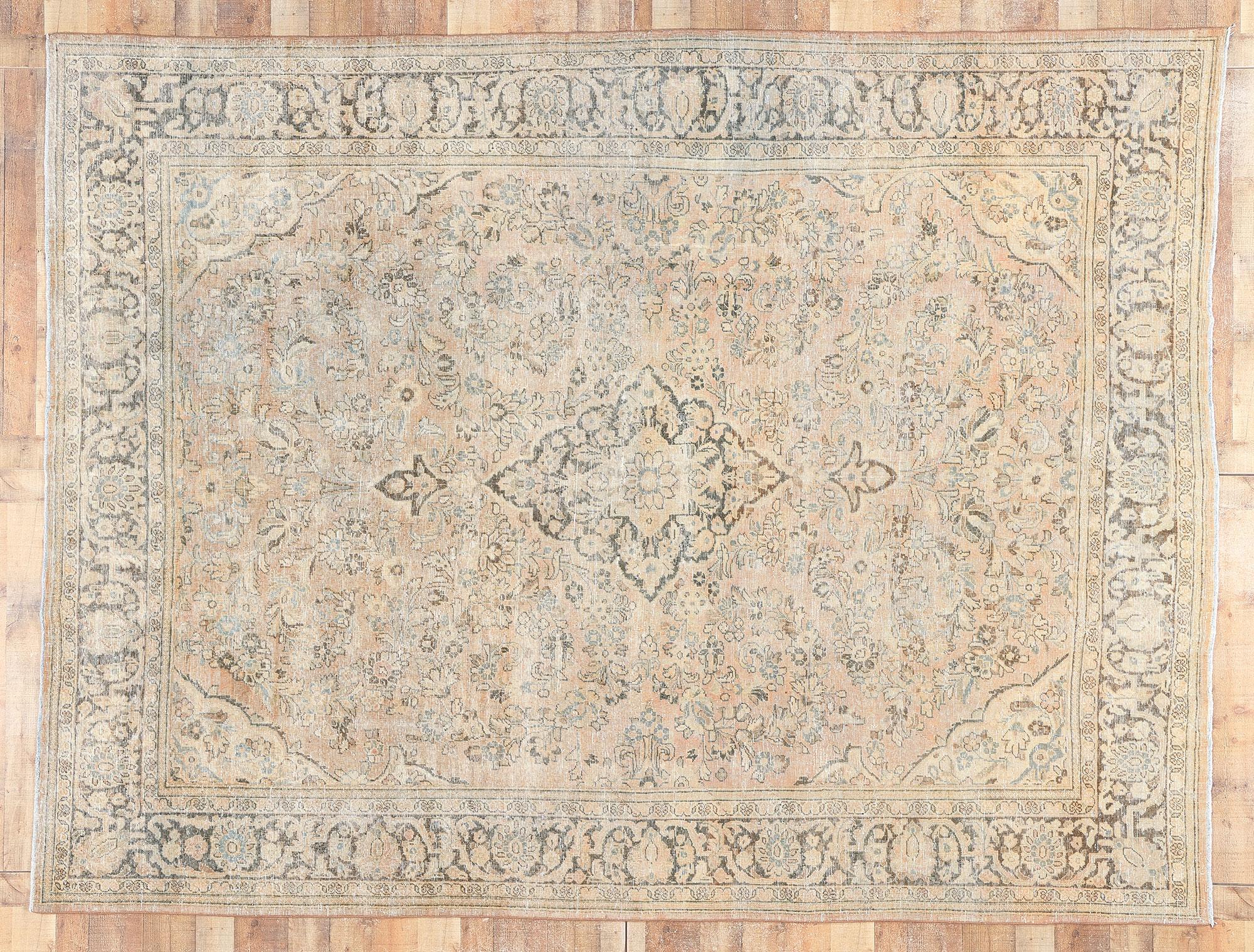 Antique Persian Mahal Rug, Laid-Back Luxury Meets Quiet Sophistication For Sale 2