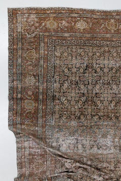 Antique Persian Mahal Rug – Muted Earth Tones & Timeless Distressed Aesthetic