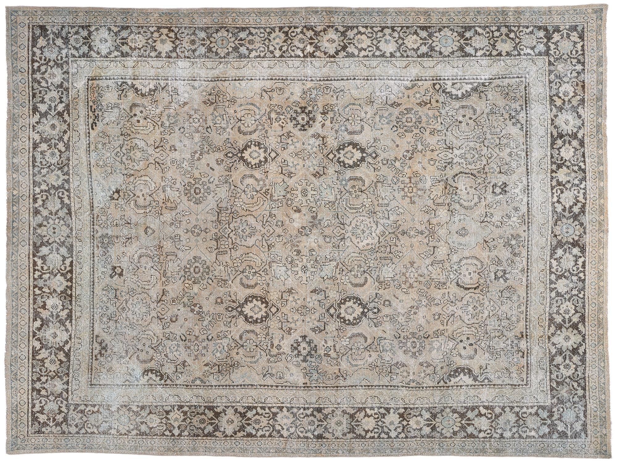 Antique Persian Mahal Rug, Rustic and Refined Meets Laid-Back Luxury For Sale 4