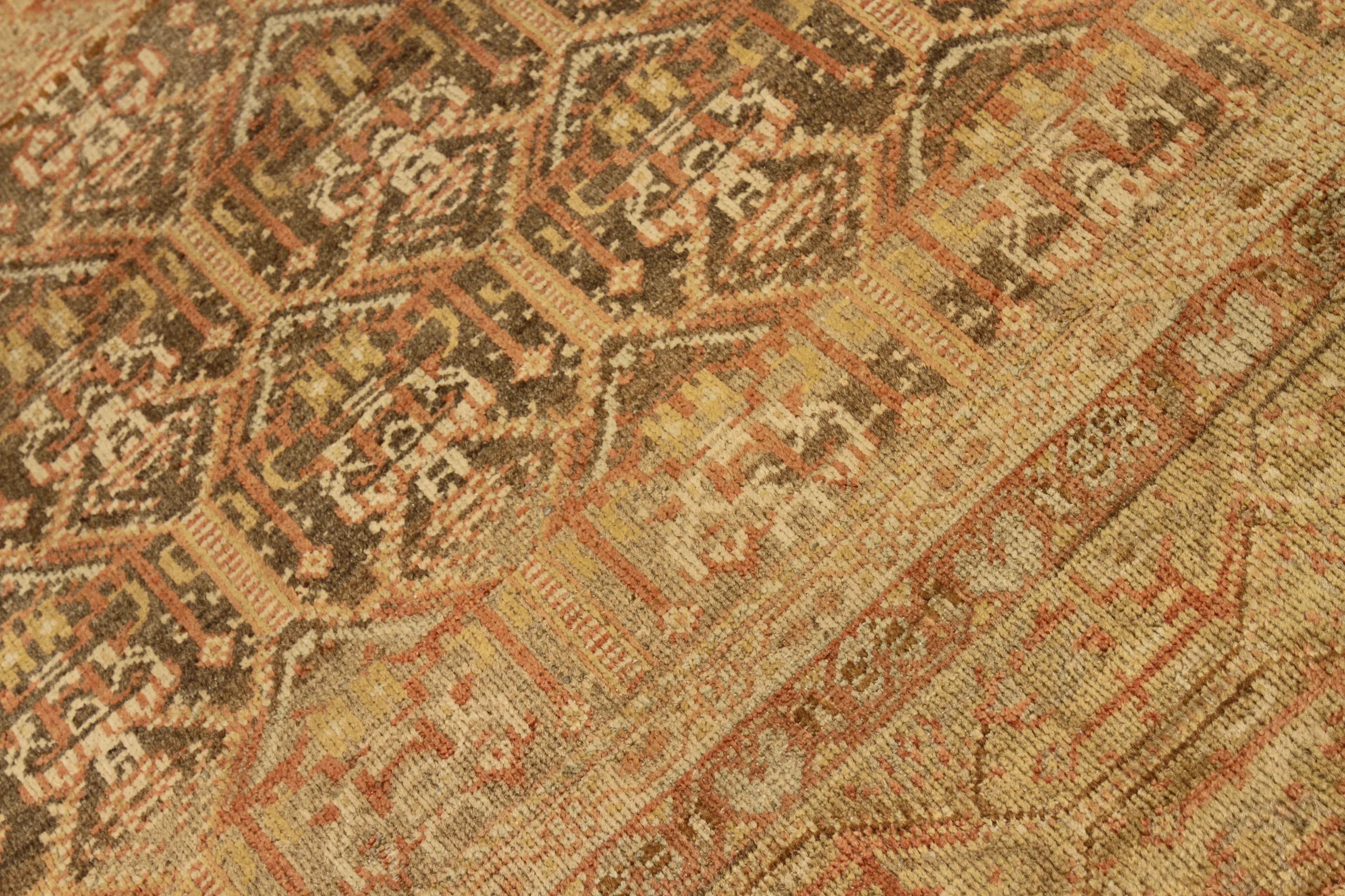 Hand-Woven Antique Persian Mahal Rug with Beige and Brown Floral Details on Ivory Field For Sale
