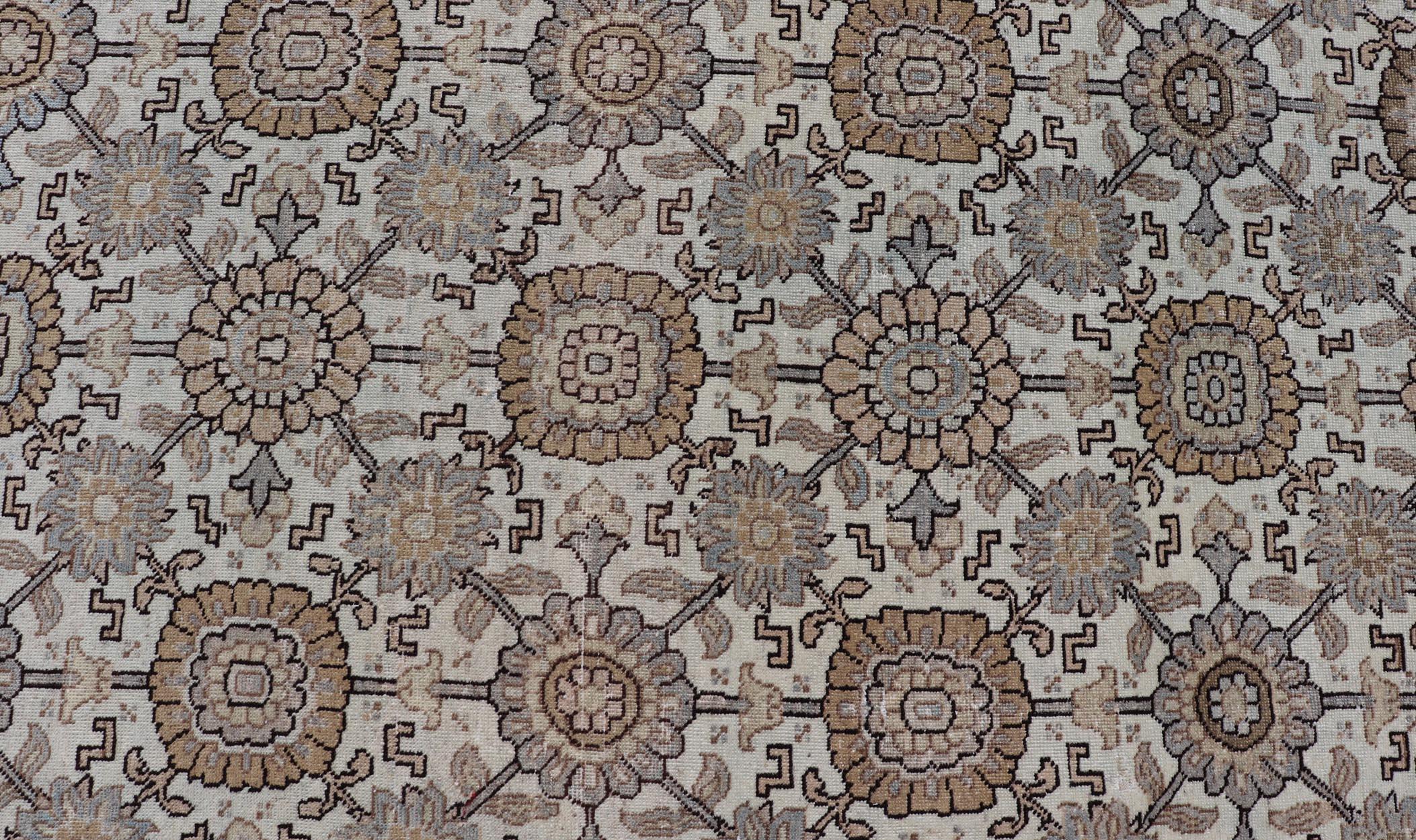 Antiker persischer Mahal-Teppich mit floralen Medaillons und geometrischen Bordüren, 4'2