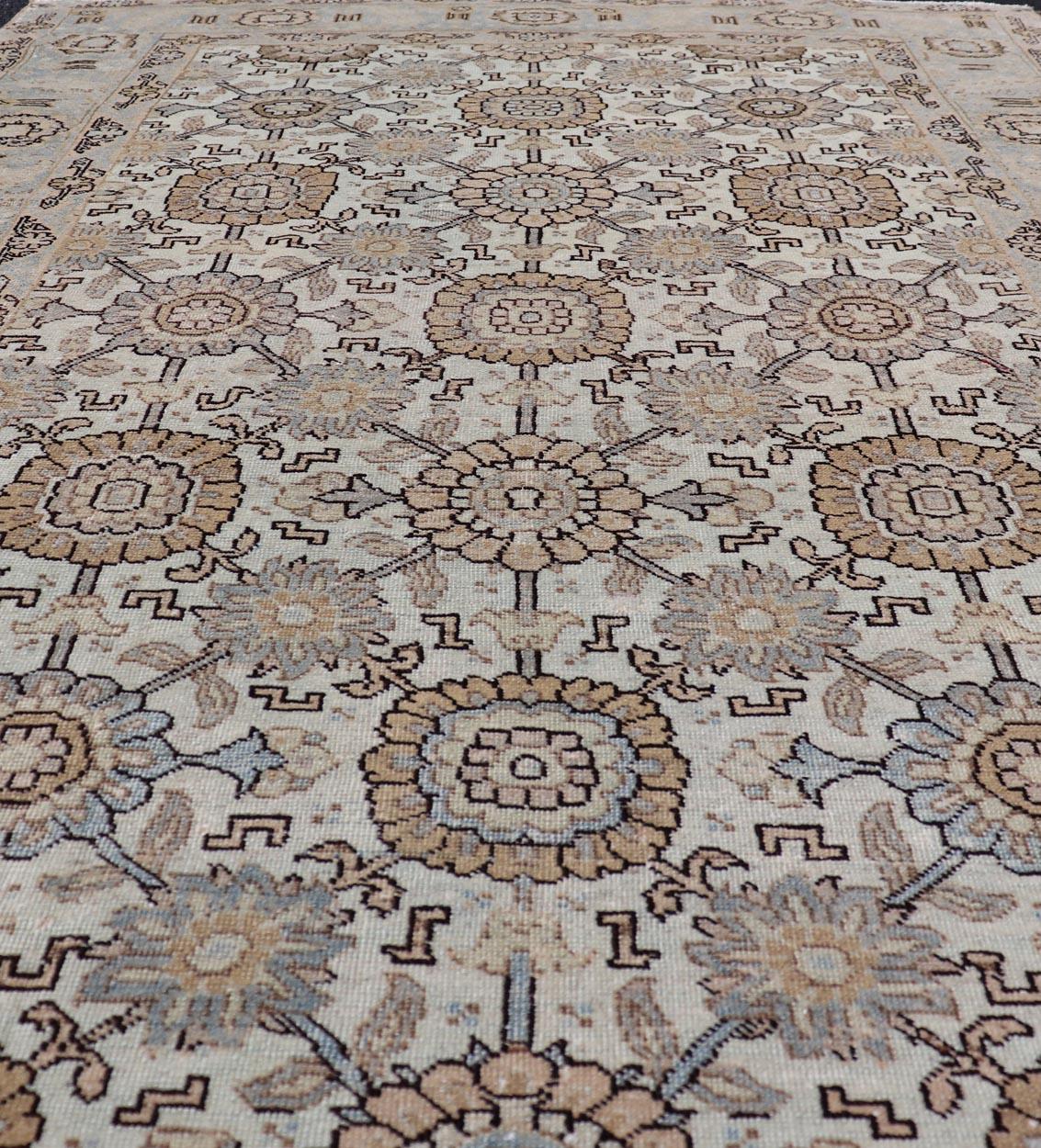 Antiker persischer Mahal-Teppich mit floralen Medaillons und geometrischen Bordüren, 4'2
