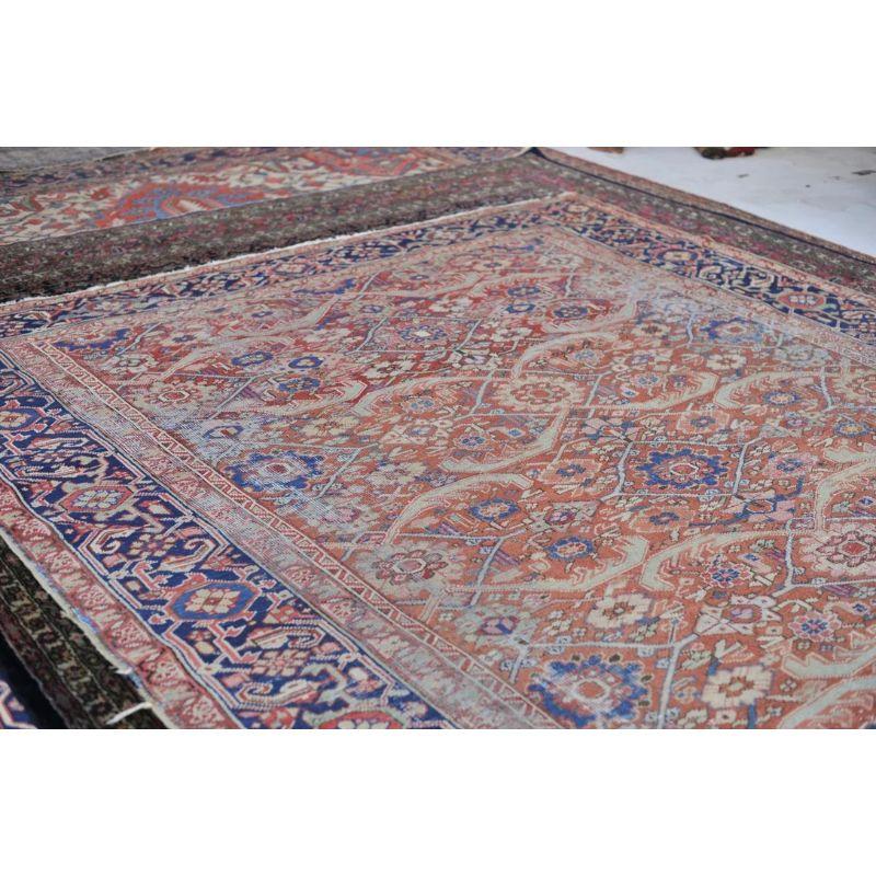 Antiker persischer Mahal-Teppich mit geometrischem Blumenmuster, um 1925-1935 im Angebot 7
