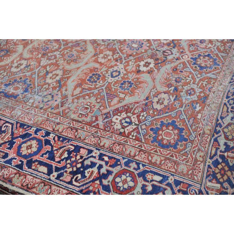 Antiker persischer Mahal-Teppich mit geometrischem Blumenmuster, um 1925-1935 im Angebot 13