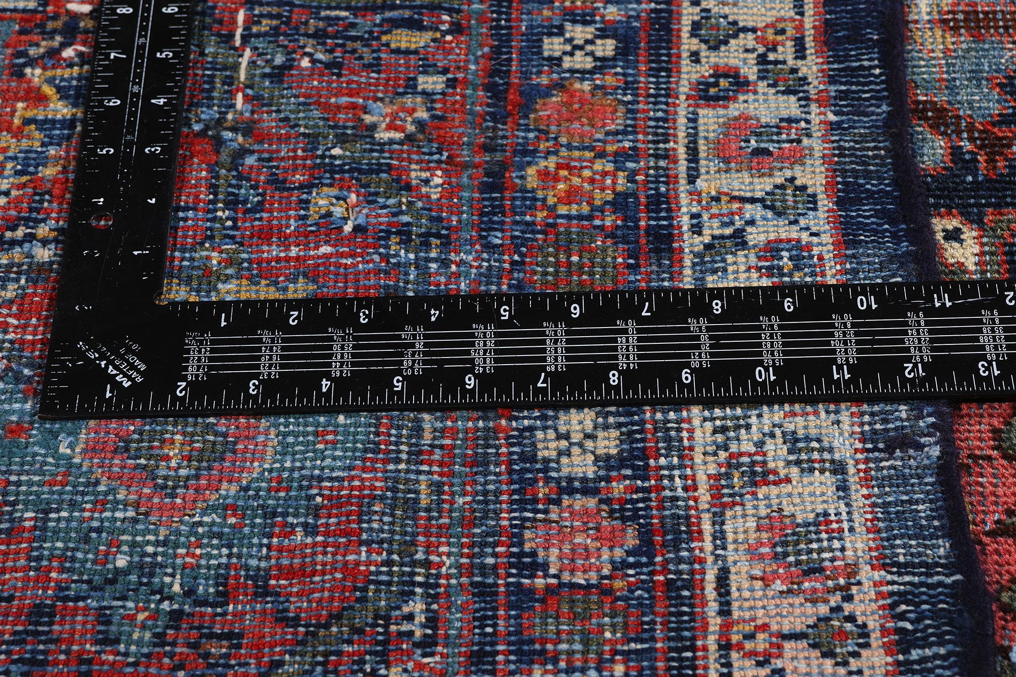 The Imperial Garden: An Early 20th Century Persian Mahal Masterpiece For Sale 13