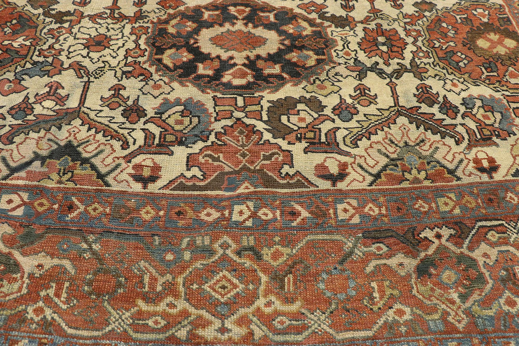 Antique Persian Mahal Rug with Rustic American Colonial Style For Sale 3