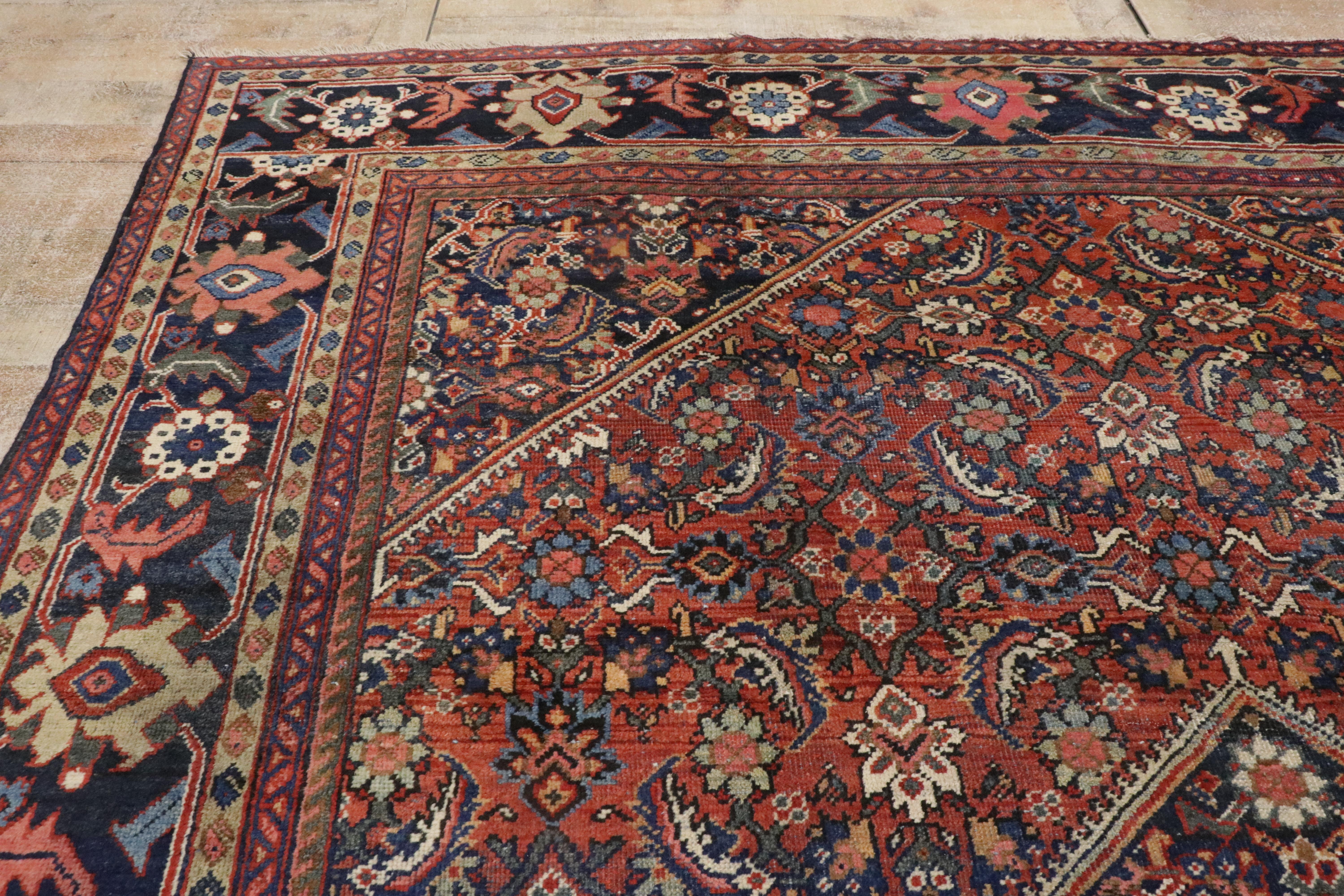 Antique Persian Mahal Rug with Traditional Style 3