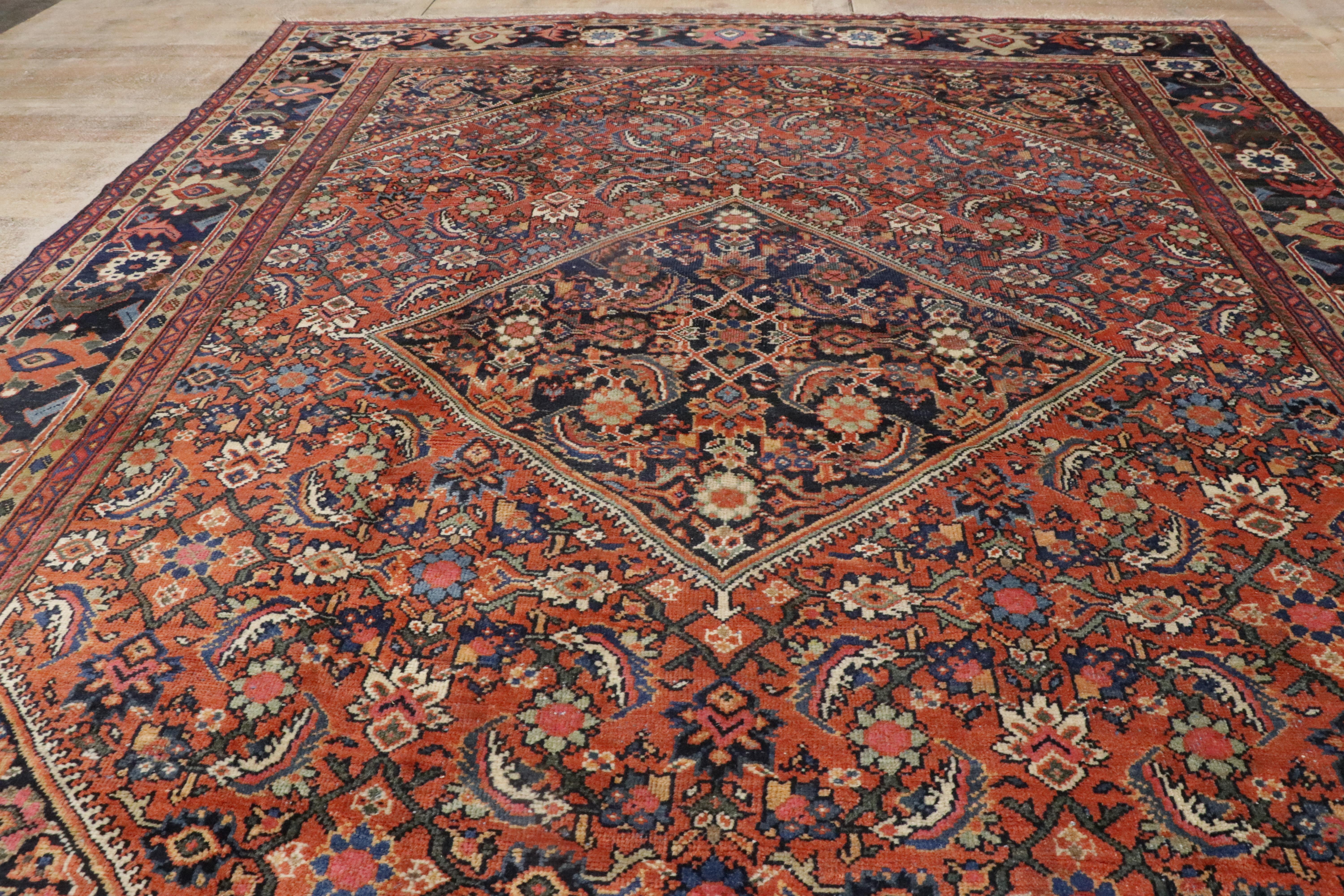 Antique Persian Mahal Rug with Traditional Style 4