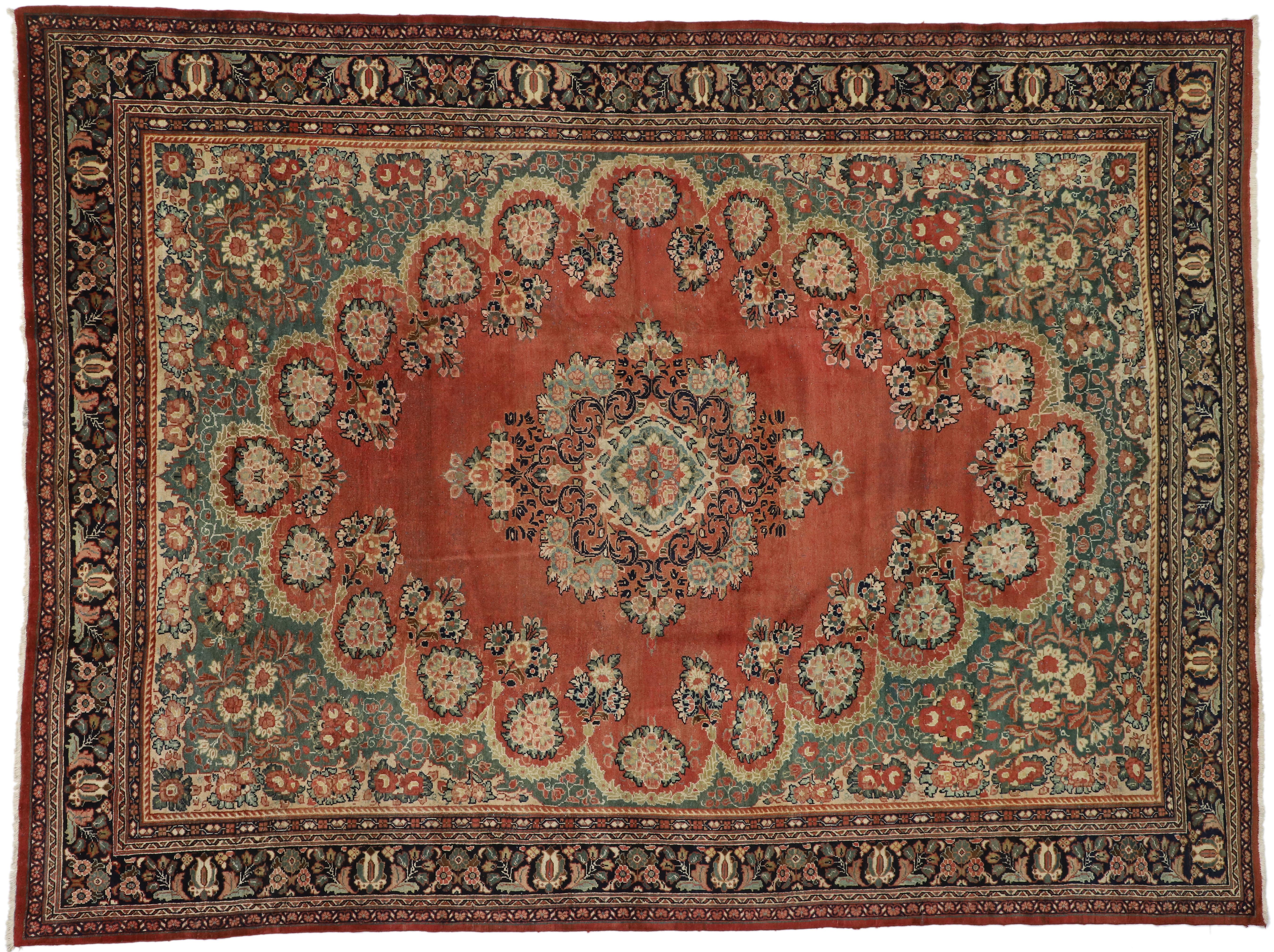 Antique Persian Mahal Rug with Rustic English Country Style For Sale 3