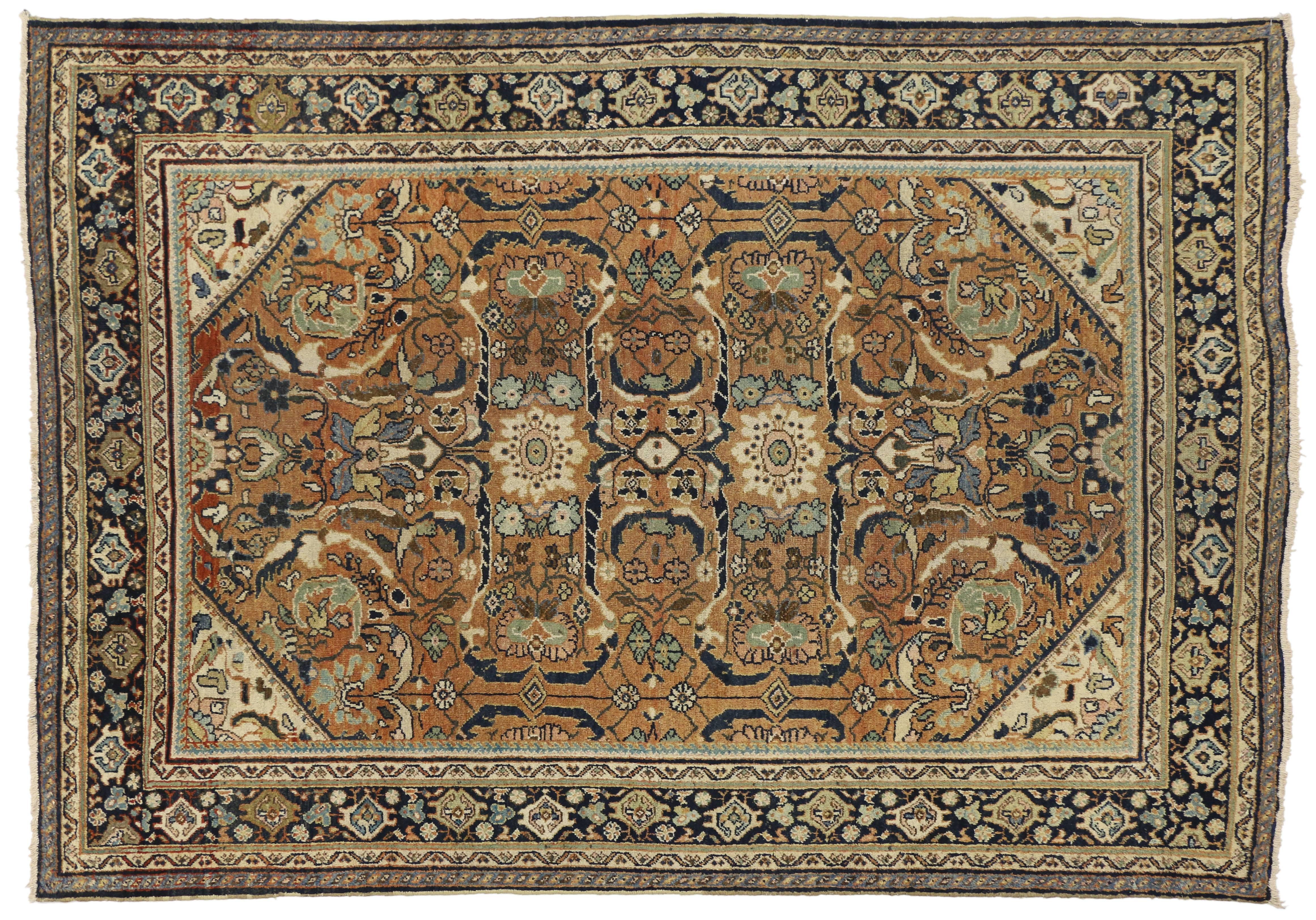 Noué à la main Antique Persian Mahal Rug with with Warm:: Bungalow Craftsman Style en vente