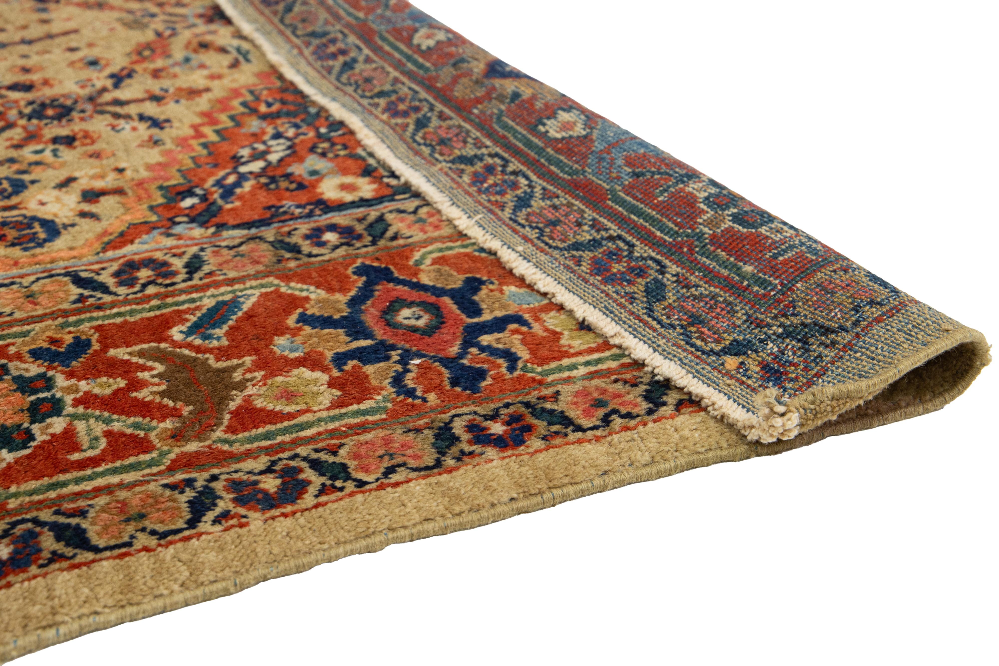 Perse Ancien tapis persan Mahal en laine brun clair fait à la main avec motif sur toute la surface en vente