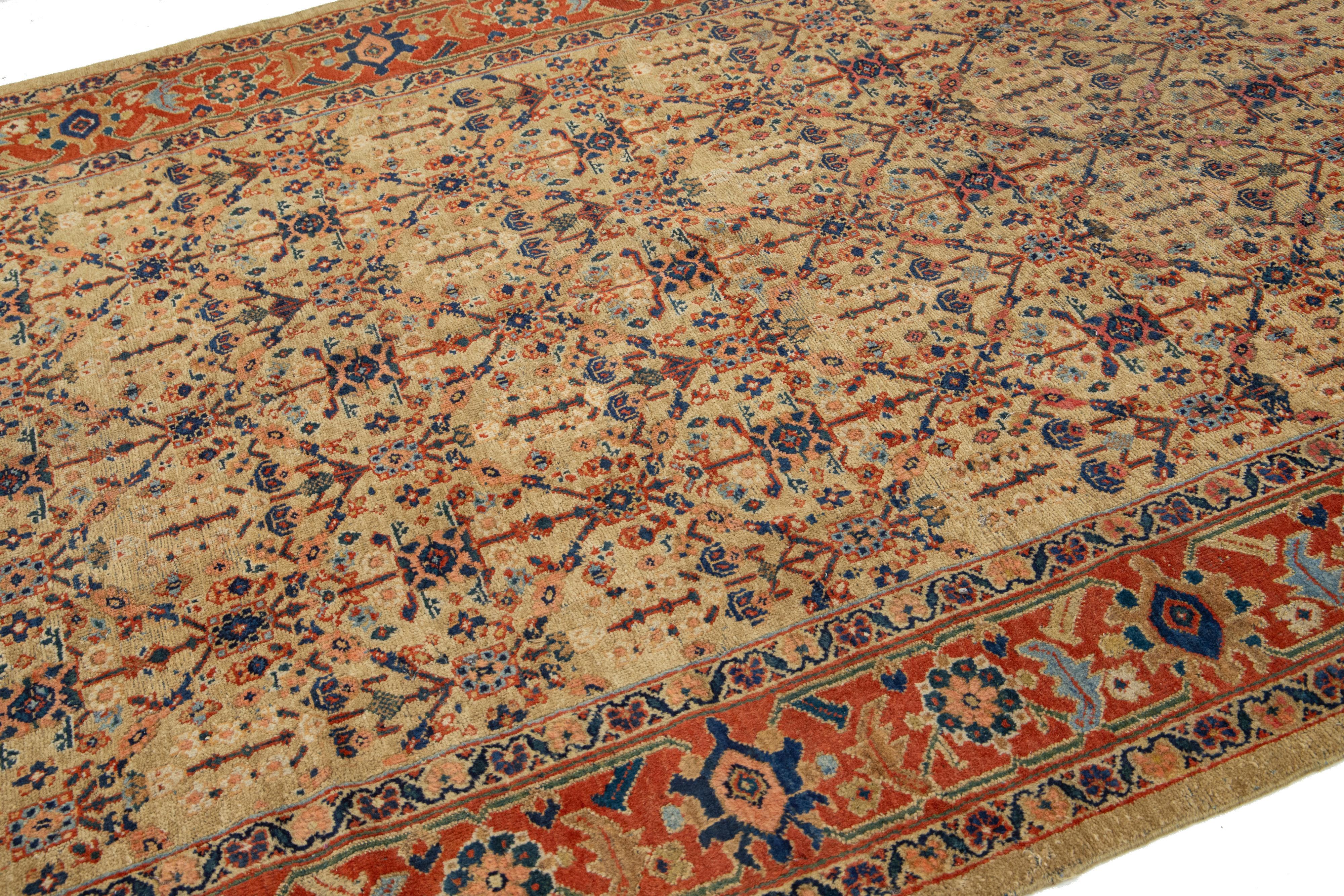 Noué à la main Ancien tapis persan Mahal en laine brun clair fait à la main avec motif sur toute la surface en vente