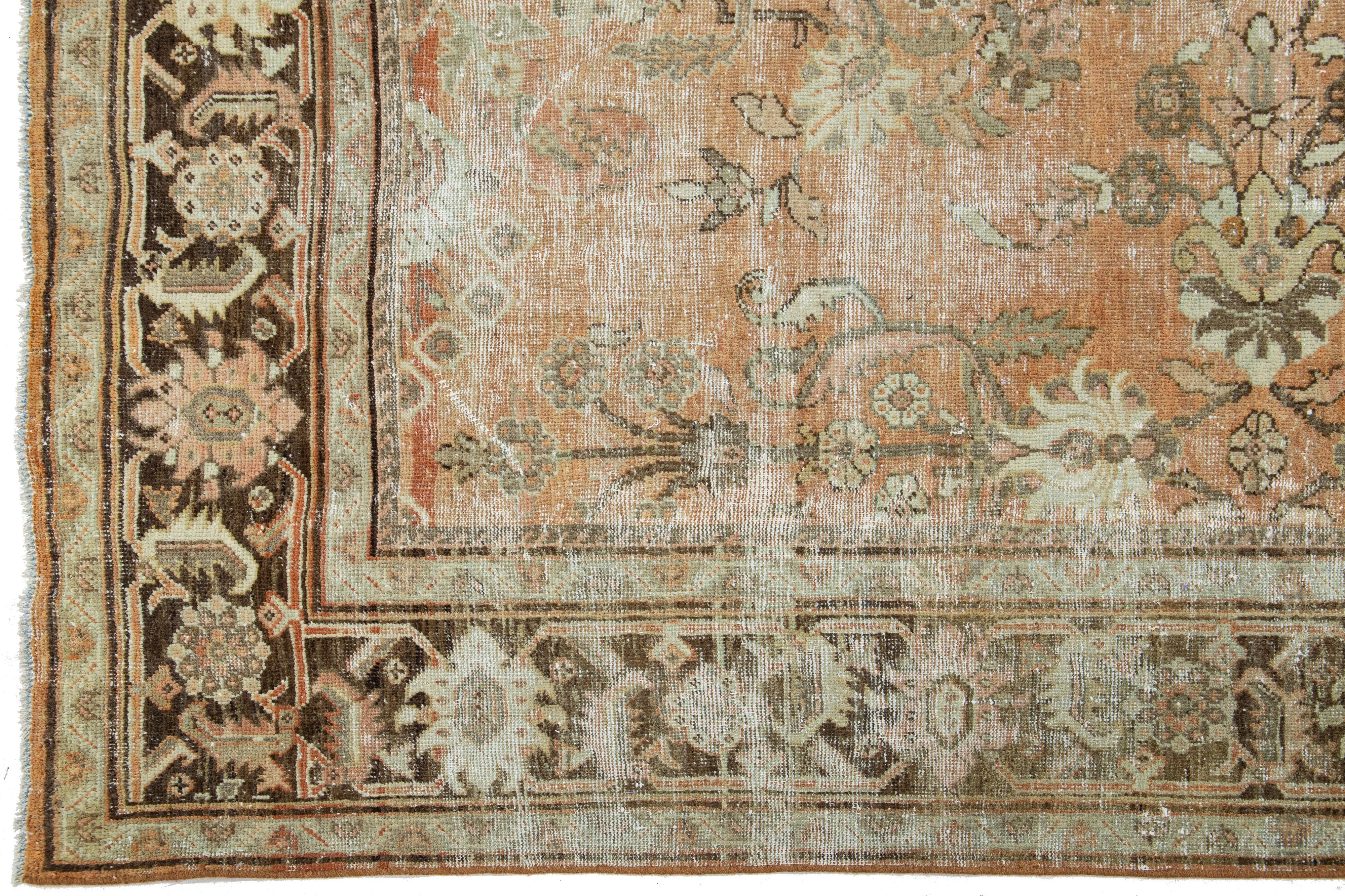 Antique Persian Mahal Wool Rug In Terracotta Color with Floral Design (Wolle) im Angebot