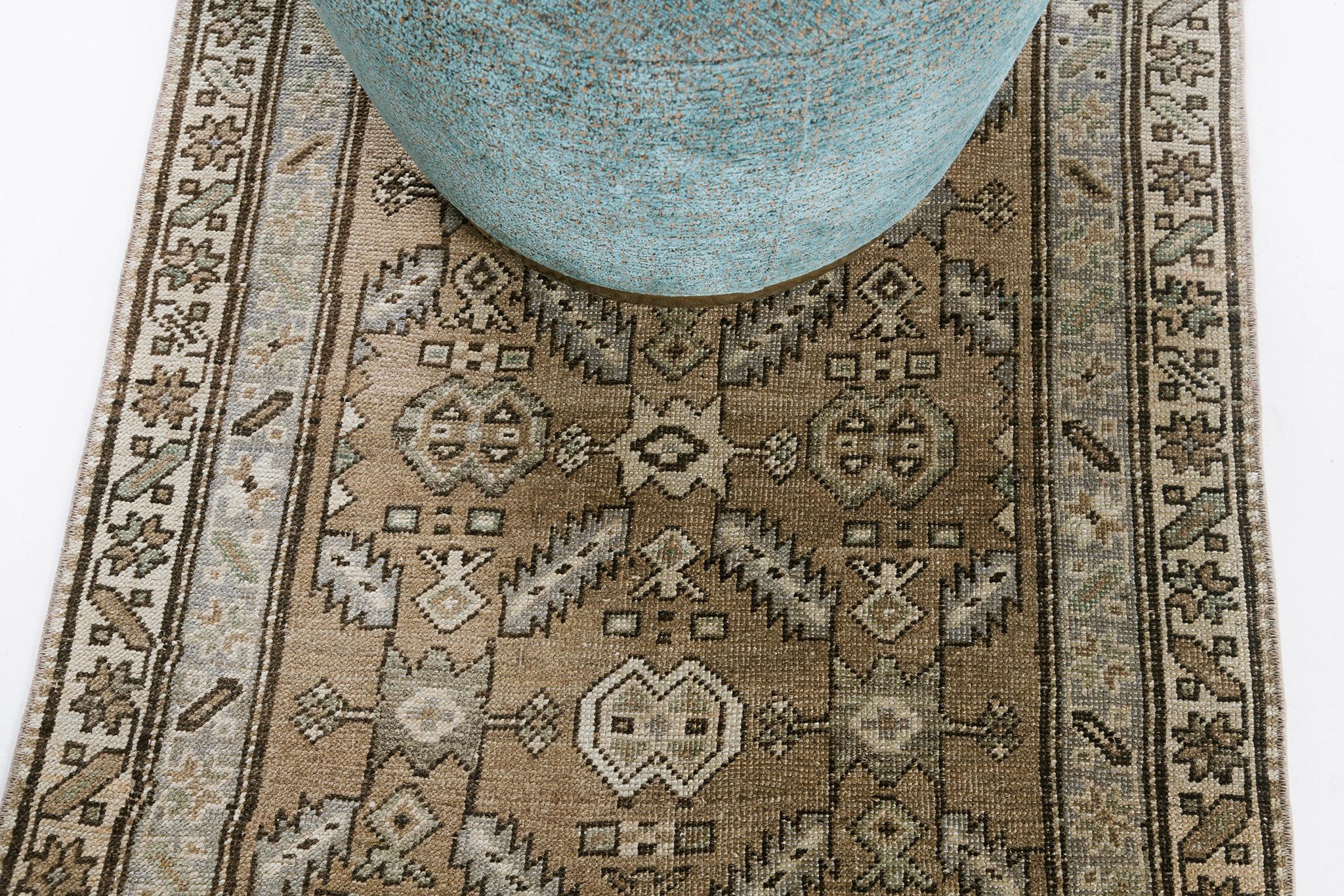 Early 20th Century Antique Persian Malayer 29695 For Sale