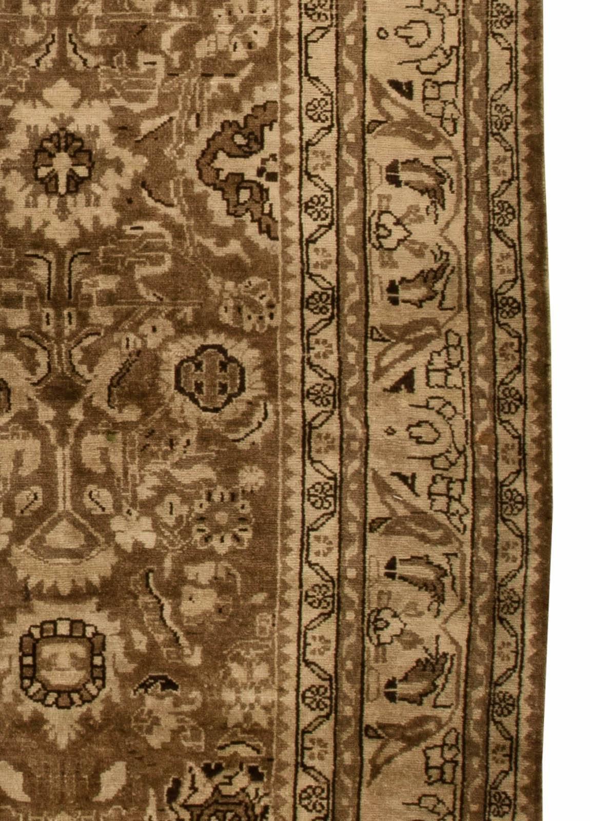 Tapis persan antique en laine tissée à la main Malayer Brown Bon état - En vente à New York, NY